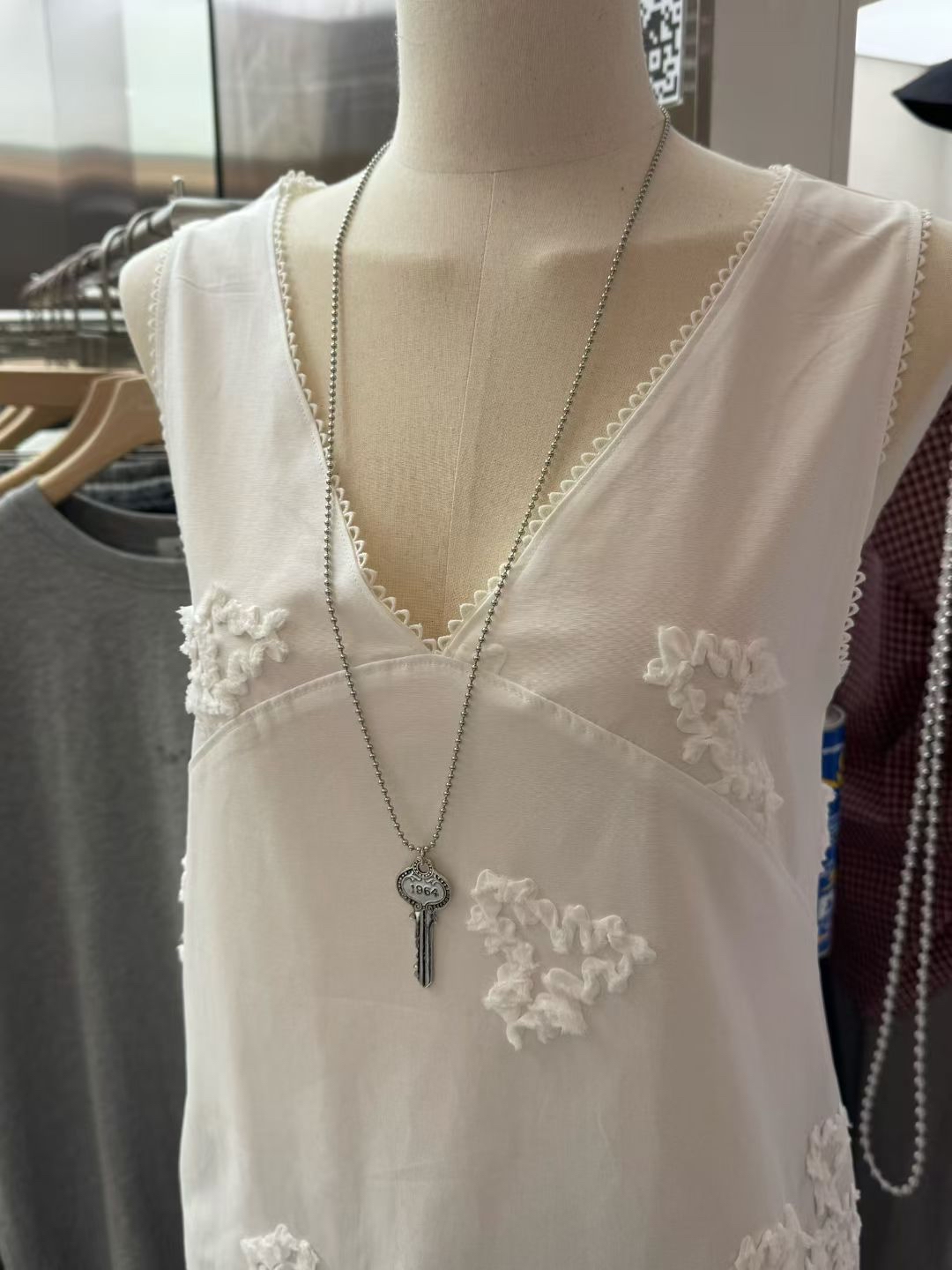 V neck flower vest dress