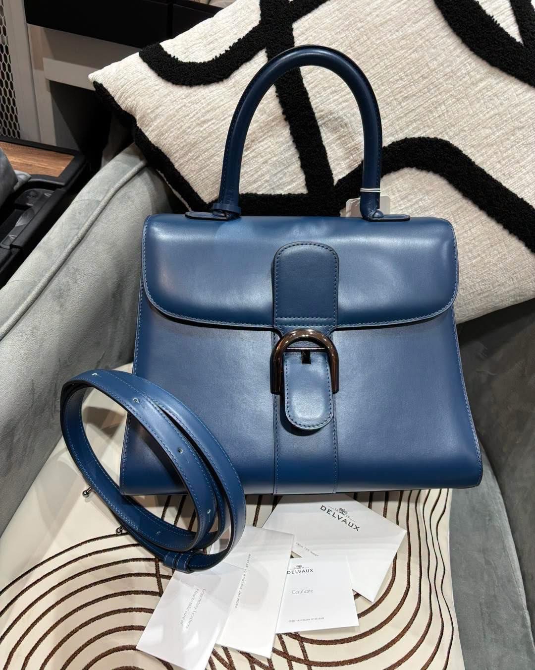 DELVAUX  Brillant MM 2 way bag 牛皮 100%Authentic ,95%new ✅Guarantee Certificate✅Mirror✅dust bag 