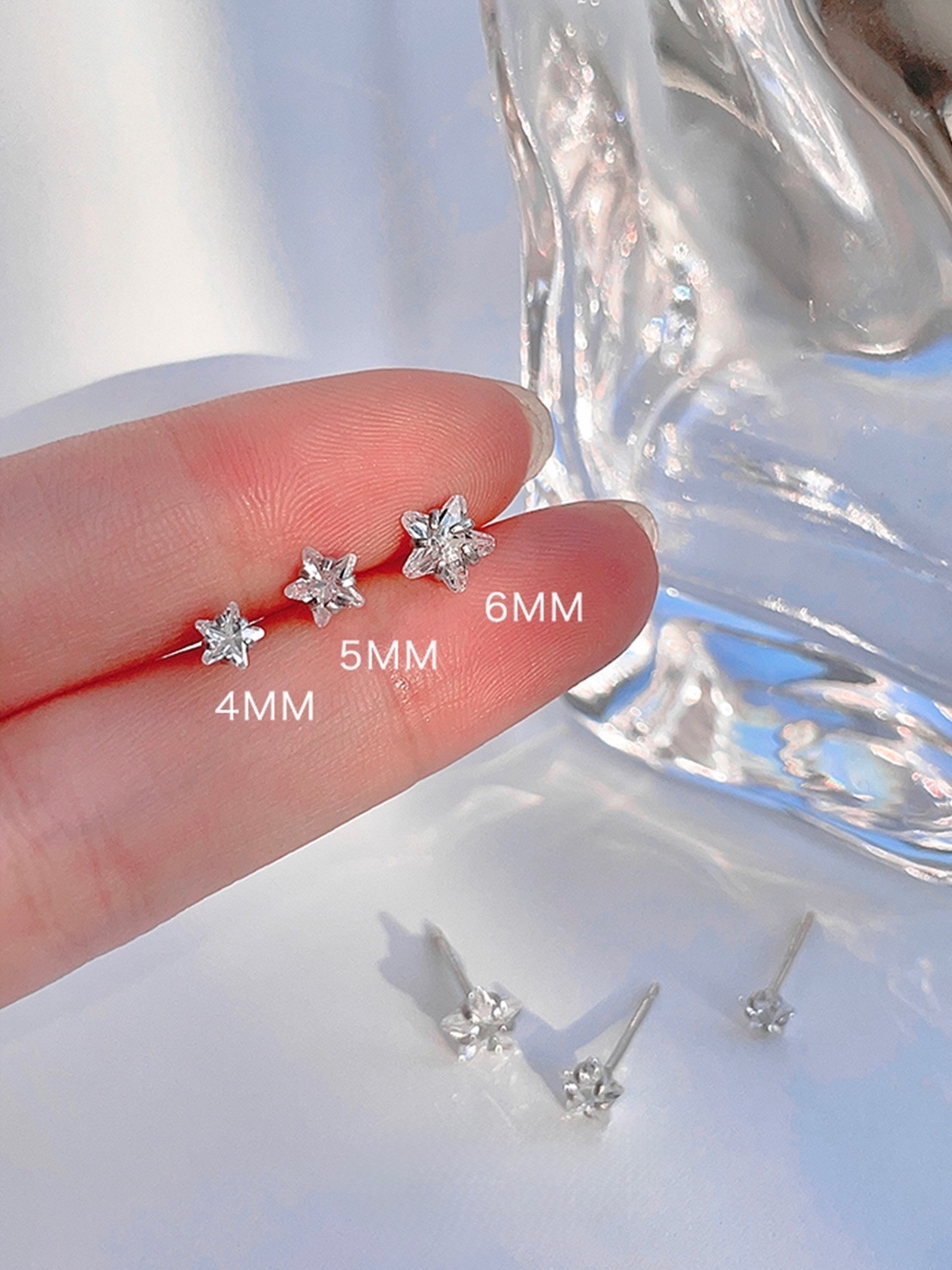 星星锆石耳钉