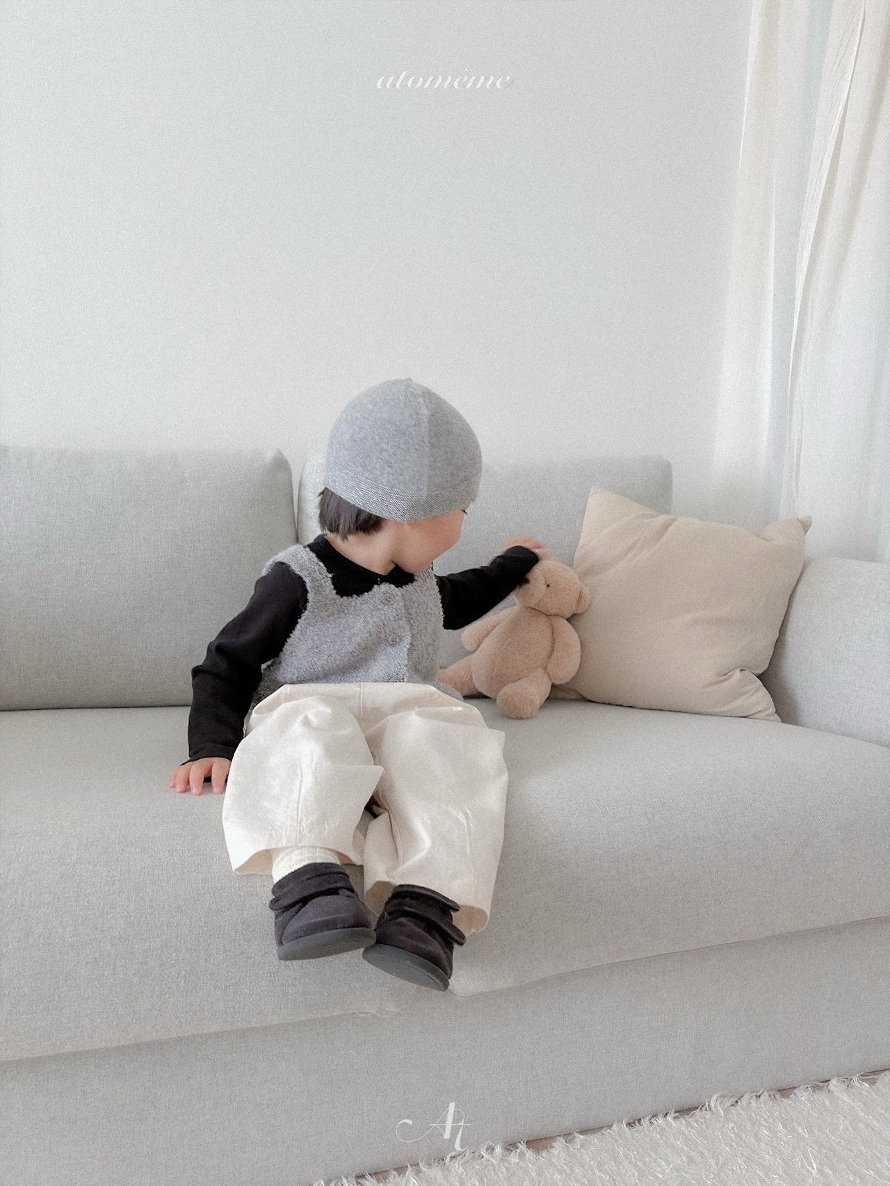 Atomeme | ecru knit vest