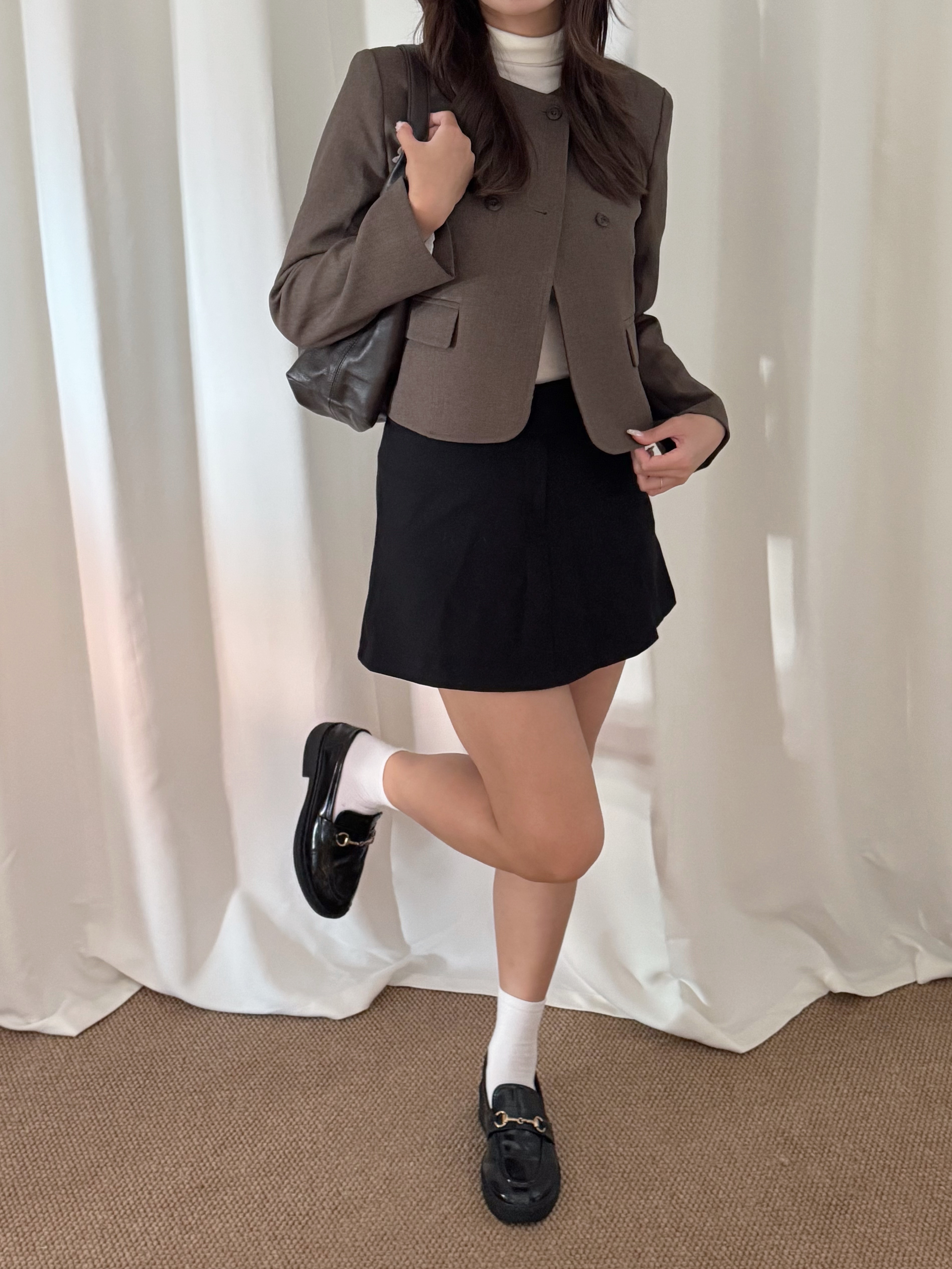 極簡氣質西裝短外套(兩色入)