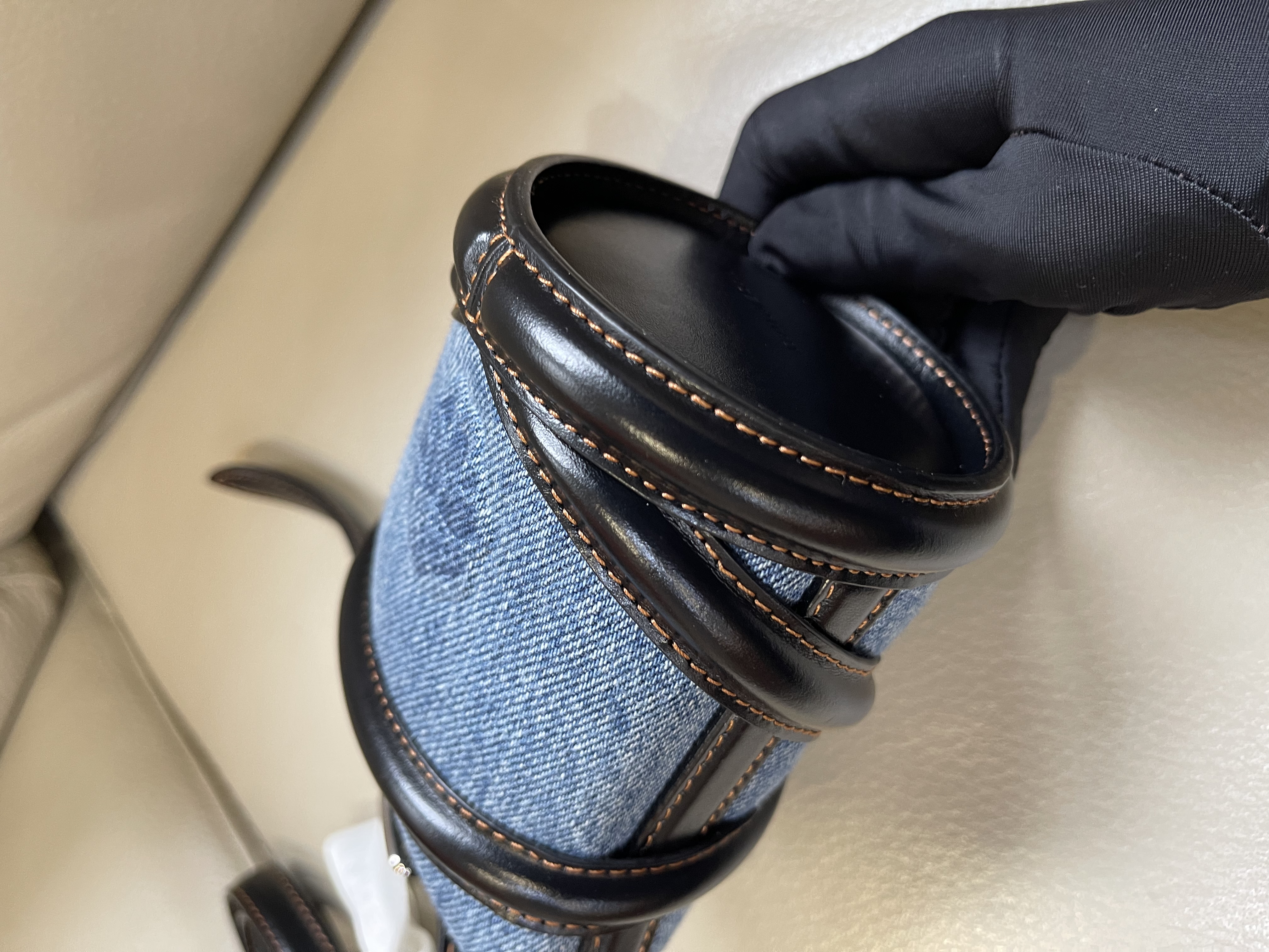 Pre-owned Alexander McQueen The Curve