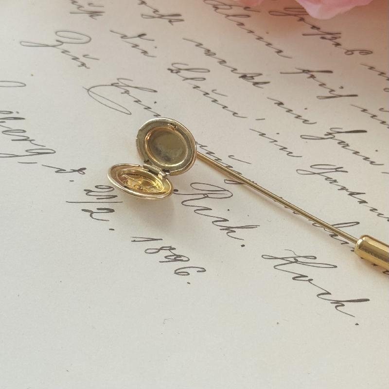 Vintage Floral Pattern Etched Locket Stick Pin (MT1960-7)