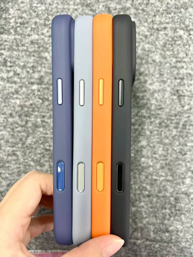 iPhone 17 Pro/ 17 Pro Max 劲盾360°旋转支架磁吸壳 | 横竖屏支撑 | 软边硬背防摔 | 独立相机键+挂绳孔