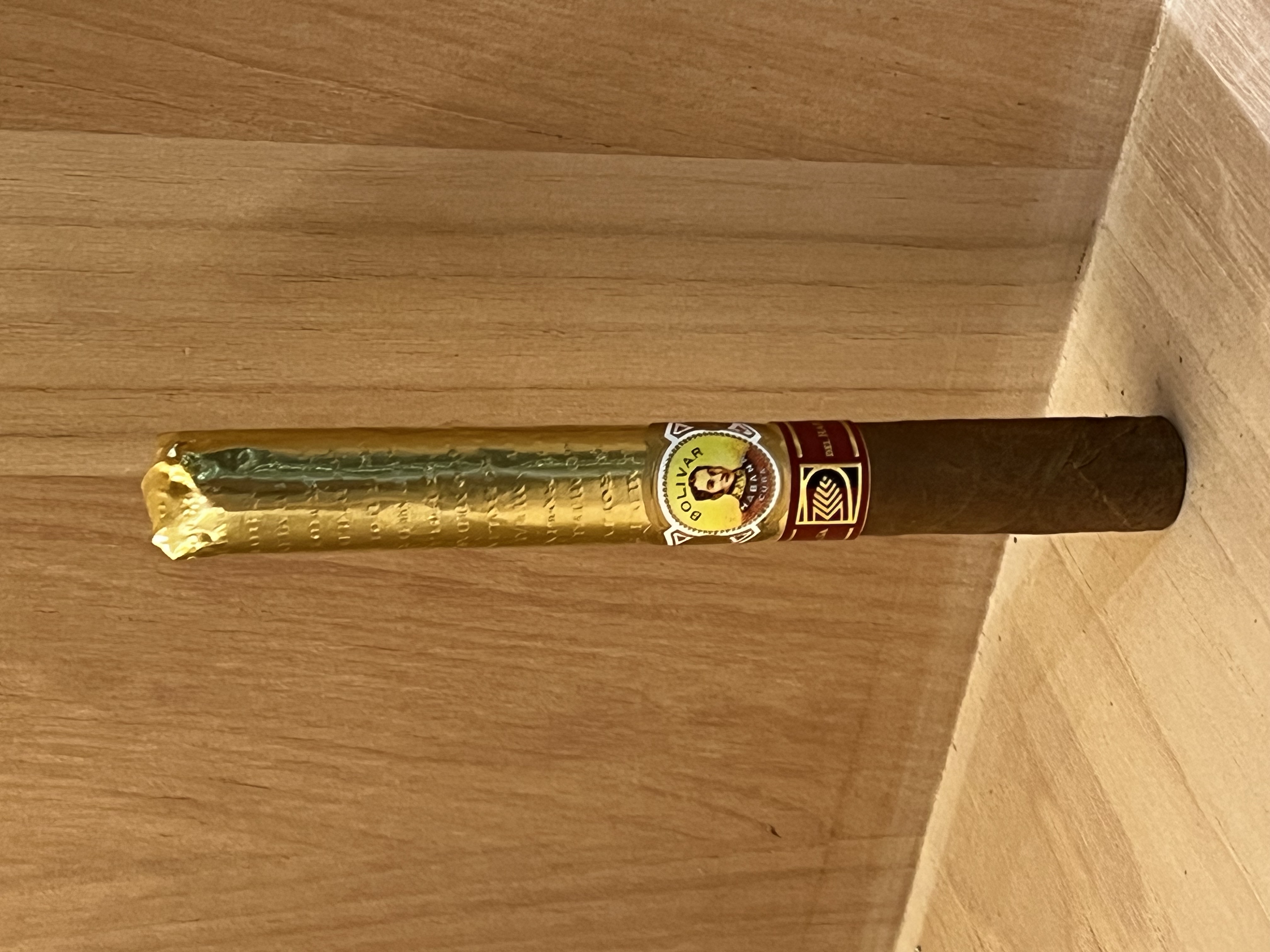 Bolivar玻利瓦爾金手指（單支）