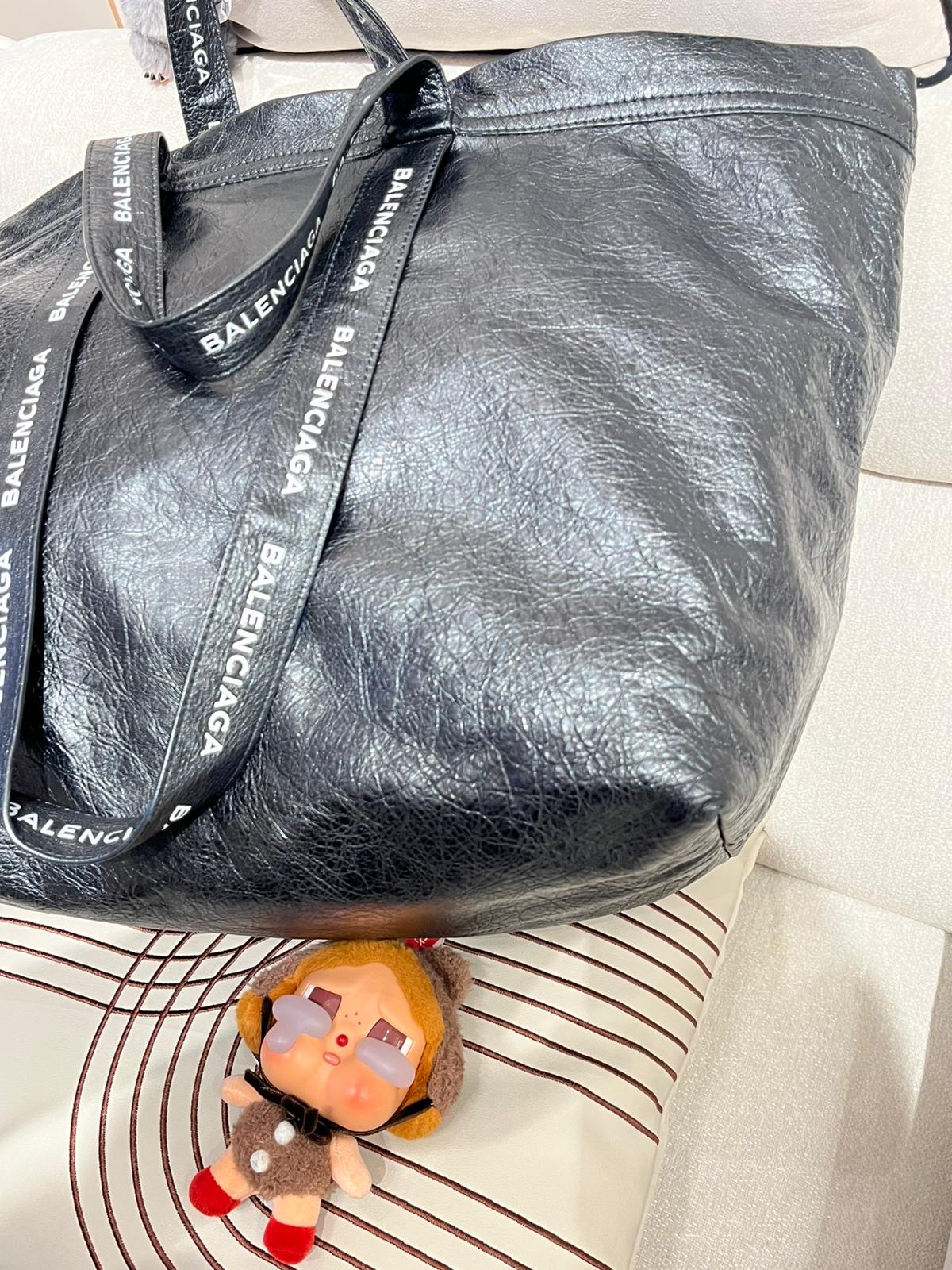 Balenciaga carry shopper Tote Bag 黑色小牛 W44cm x D24cm x H37cm  100%Authentic,95%New