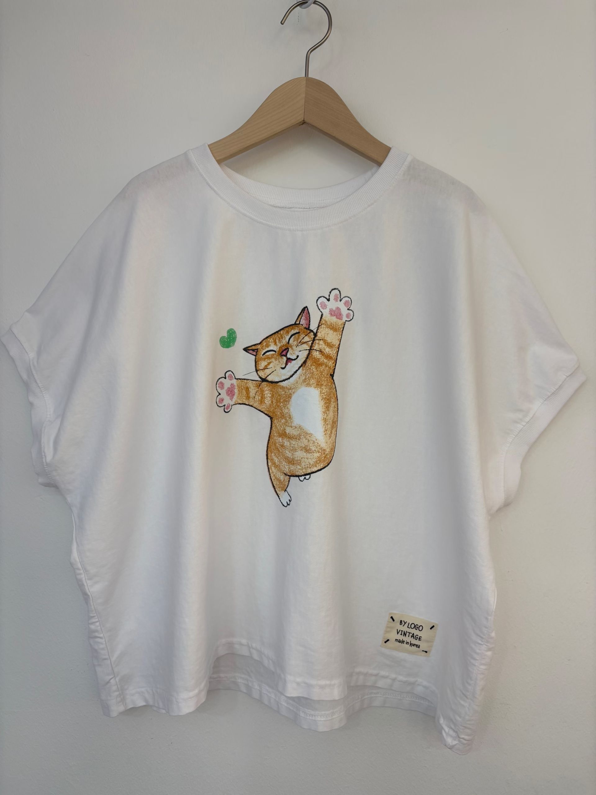 LO OX happy cat tee