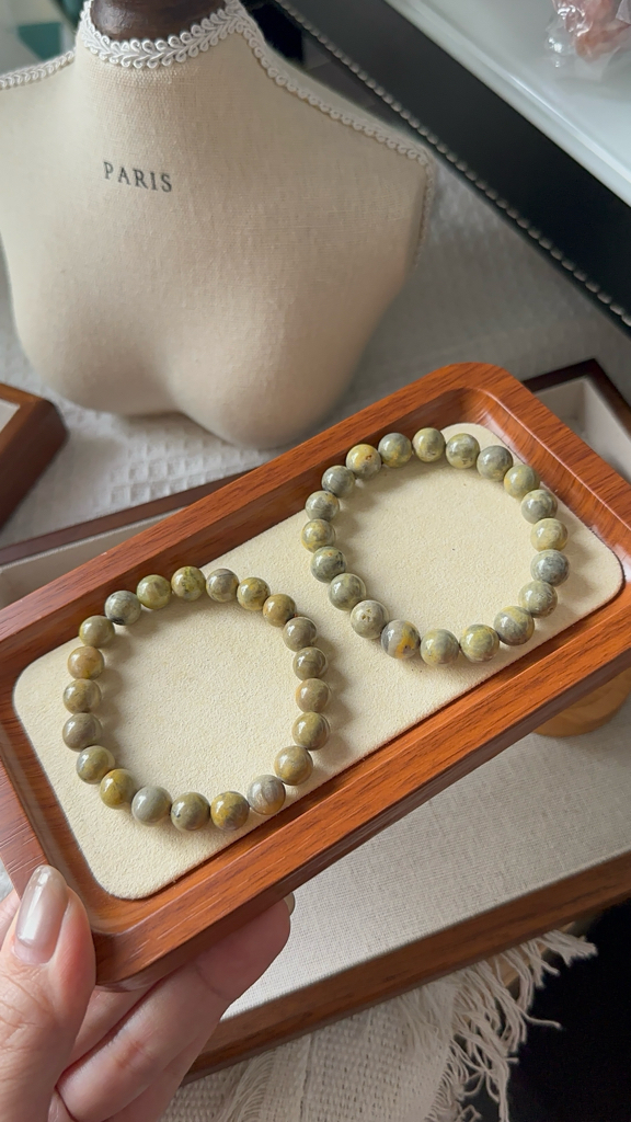 大黄蜂碧玉 ｜Bumblebee Jasper 