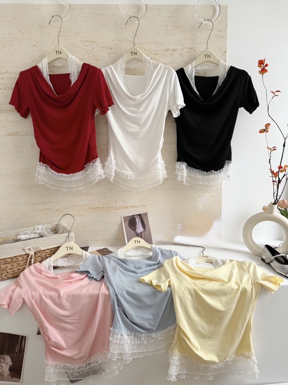 蕾絲邊挂脖上衣韓版