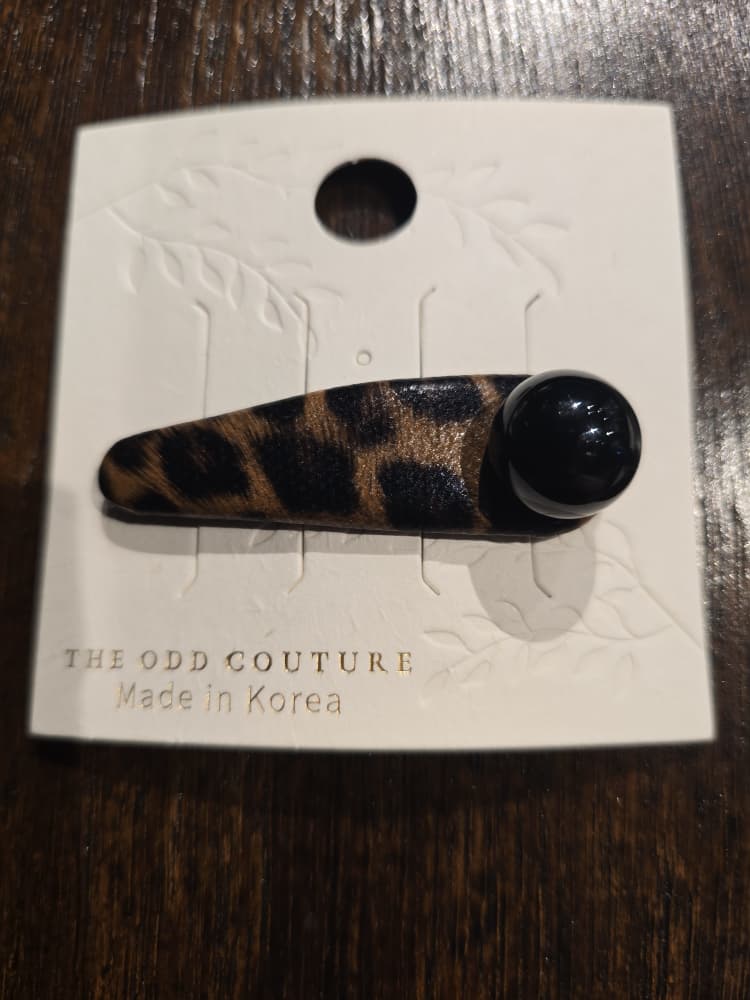 Animal Print Clip