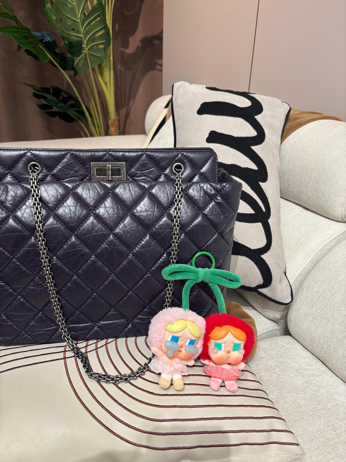 Chanel 2.55 calfskin Shoulder Chain tote bag 100%Authentic ,98%new ✅card✅dust bag✅box