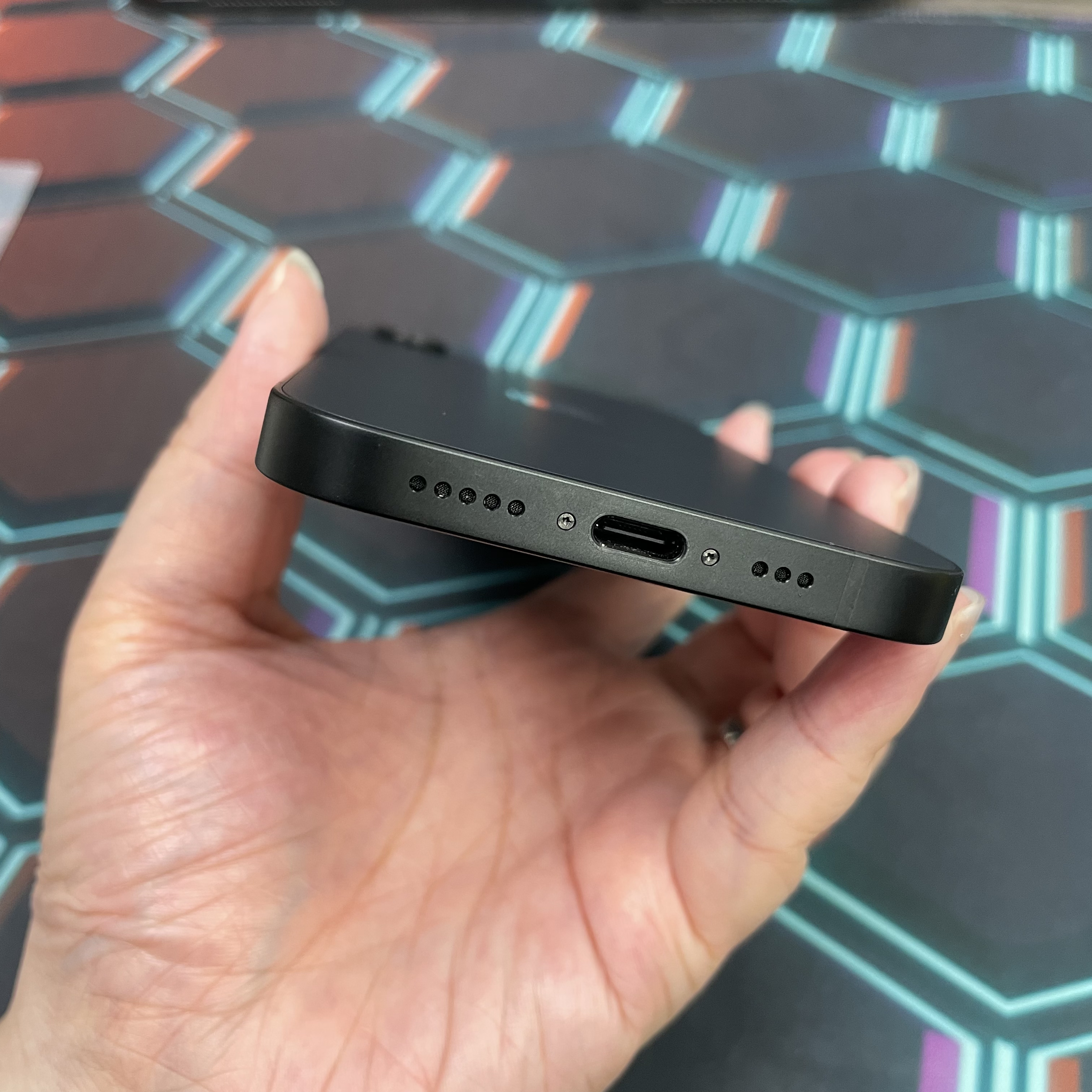 *8127 17e 未使用品 256GB 電100 黑色 black