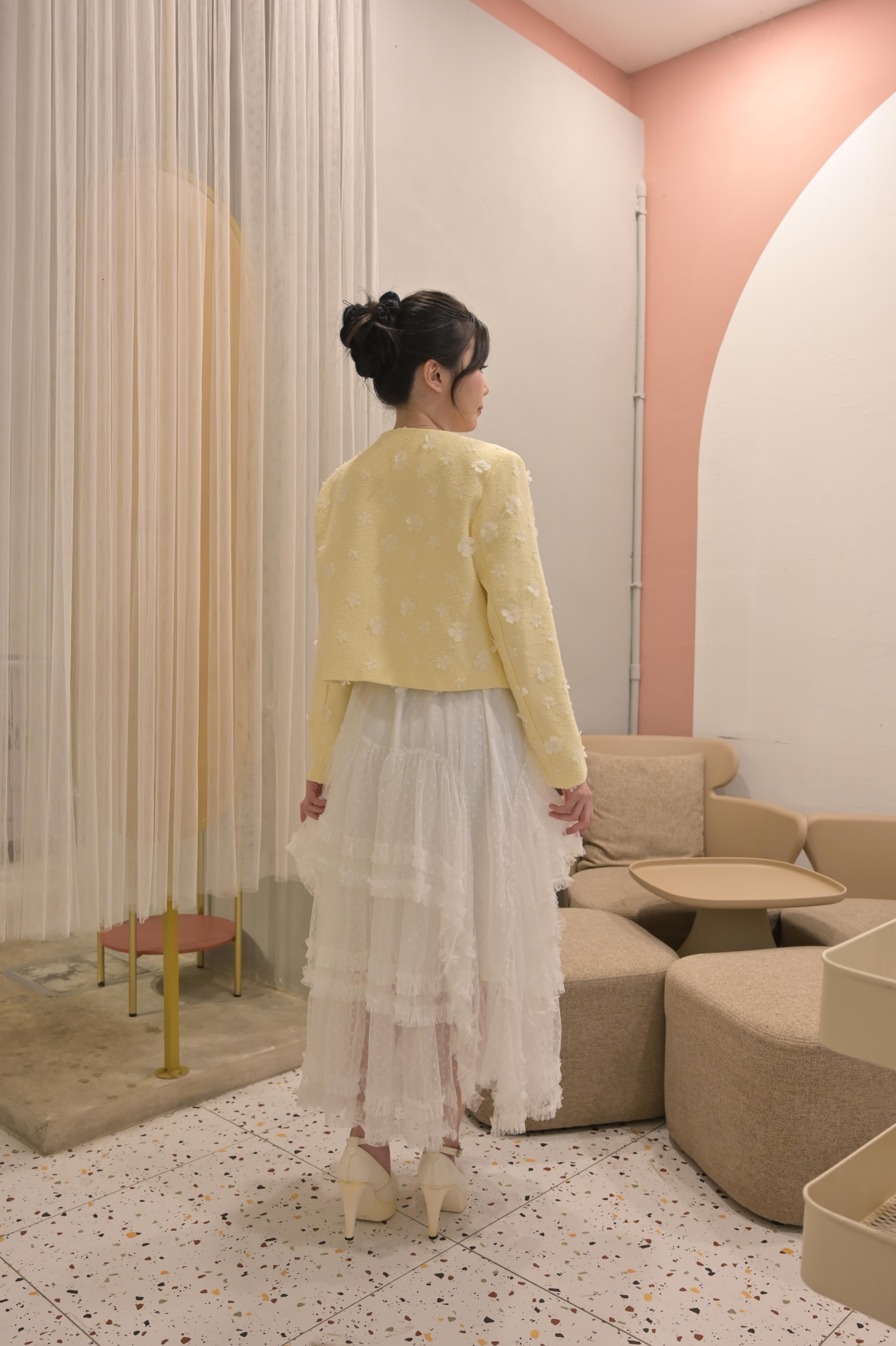 Multi-Layered Mesh Maxi Skirt with Lace Trim ‖ 多层次蕾丝拼接网纱长裙 KR037701