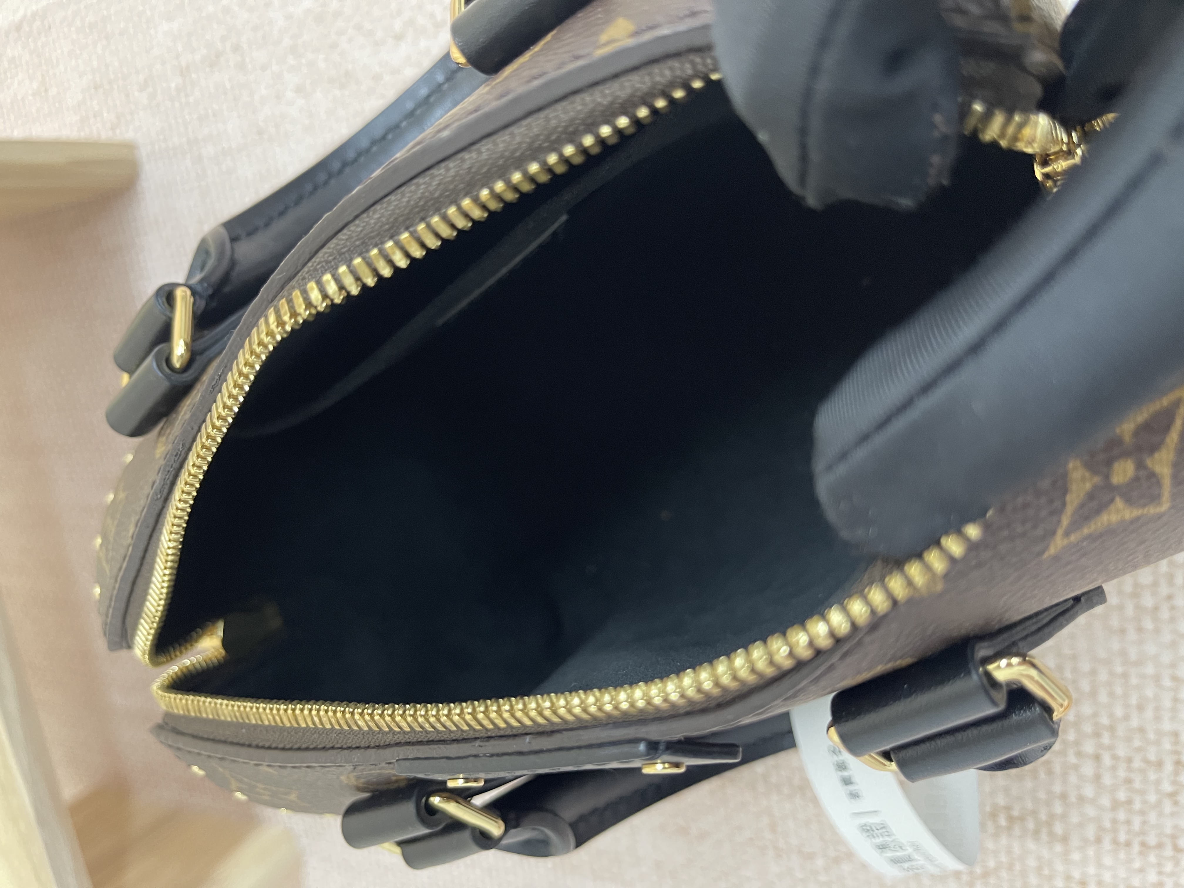 Pre-owned Louis Vuitton Speedy Trunk 20/ Product Code: 26022311