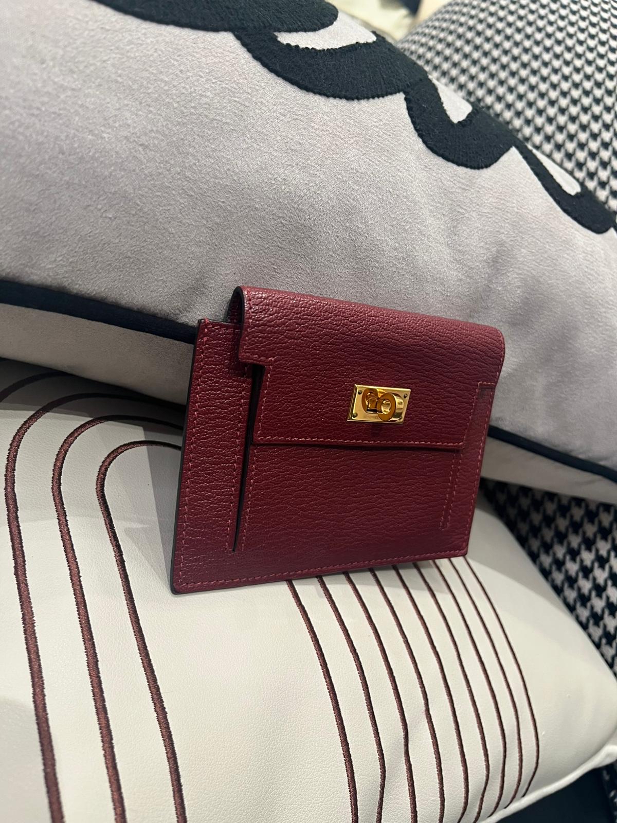 Hermes Kelly pocket Stamp Y 100%Authentic, 95%New