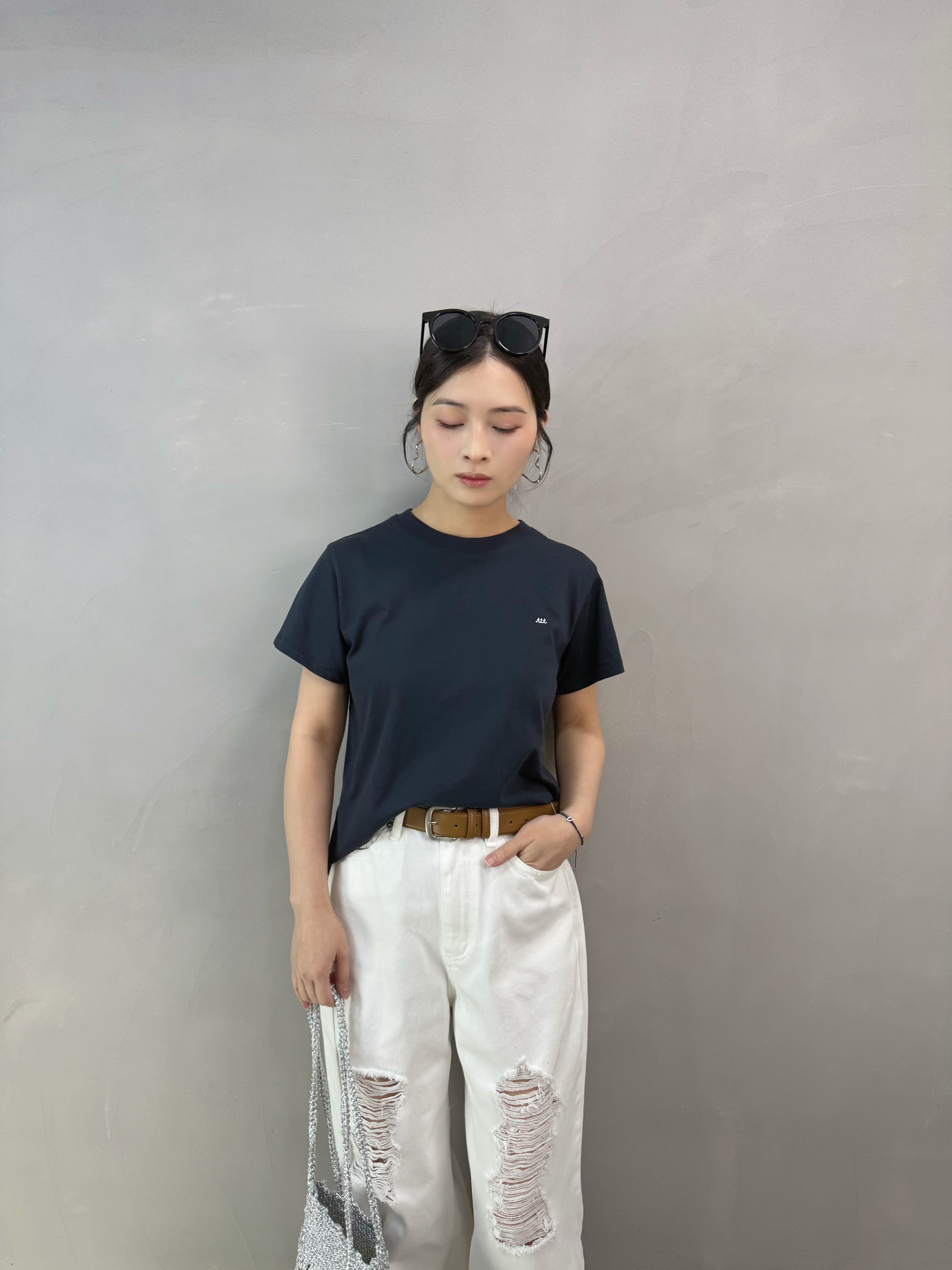 U69 細刺繡字Tee