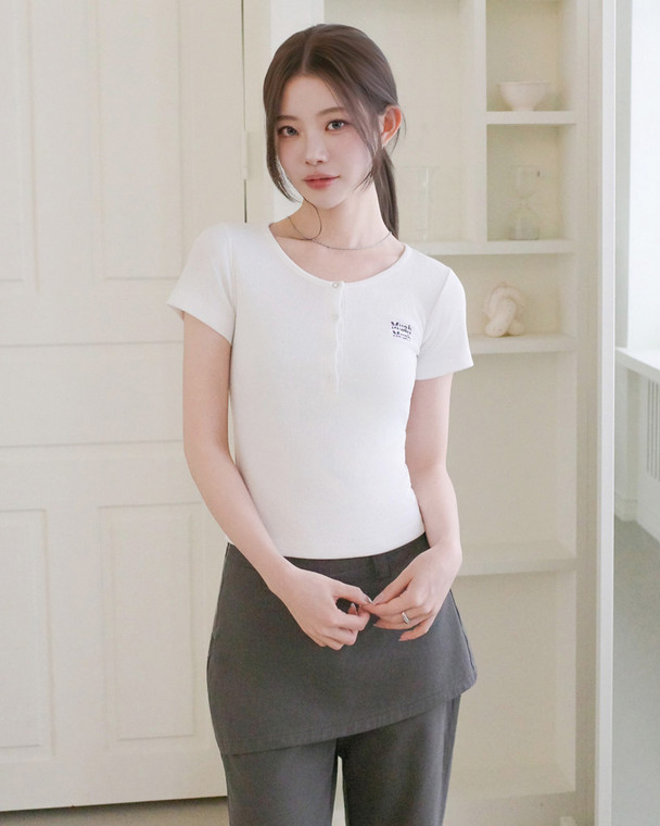 MuahMuah HENLEY NECK HALF T-SHIRT