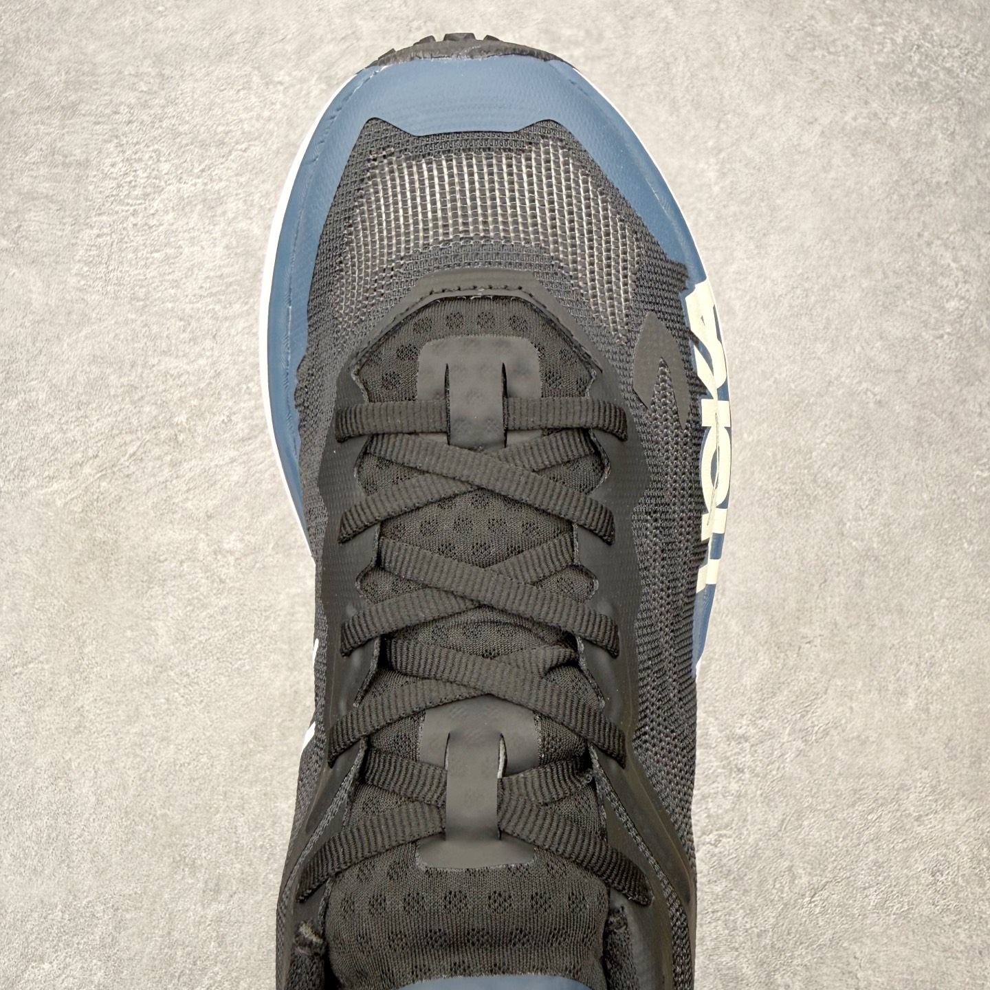 Hoka One One Mafate X