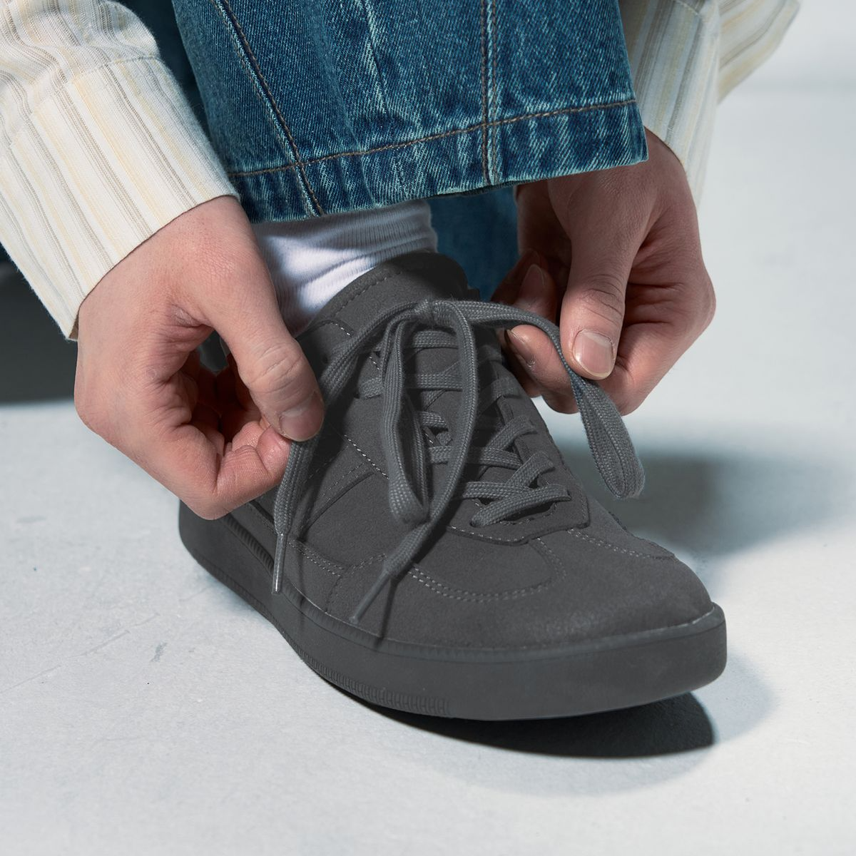 [DRAW FIT] CLOUDY SUEDE SNEAKERS (2色)