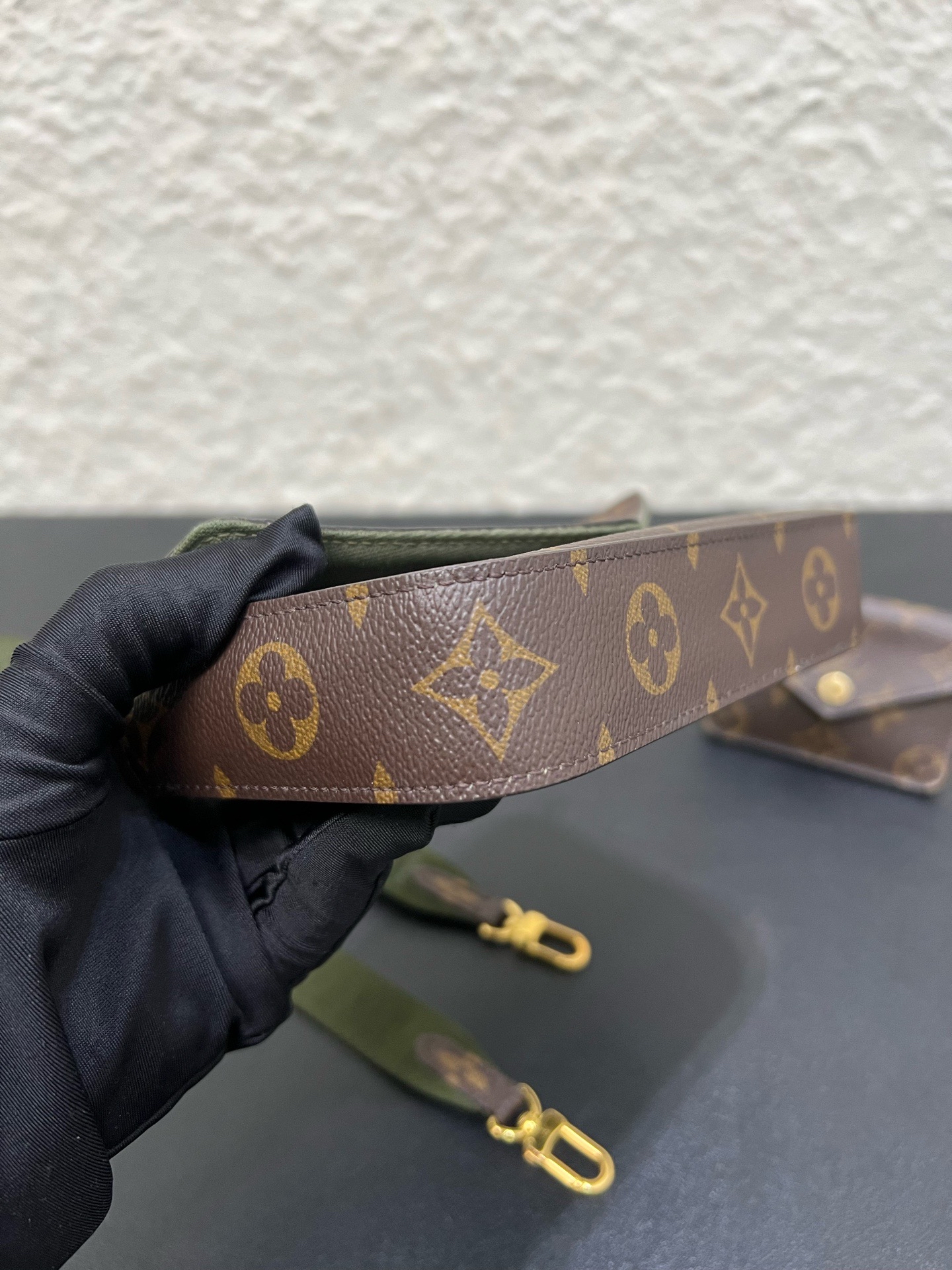 【預訂貨品】LV老花綠三合一woc