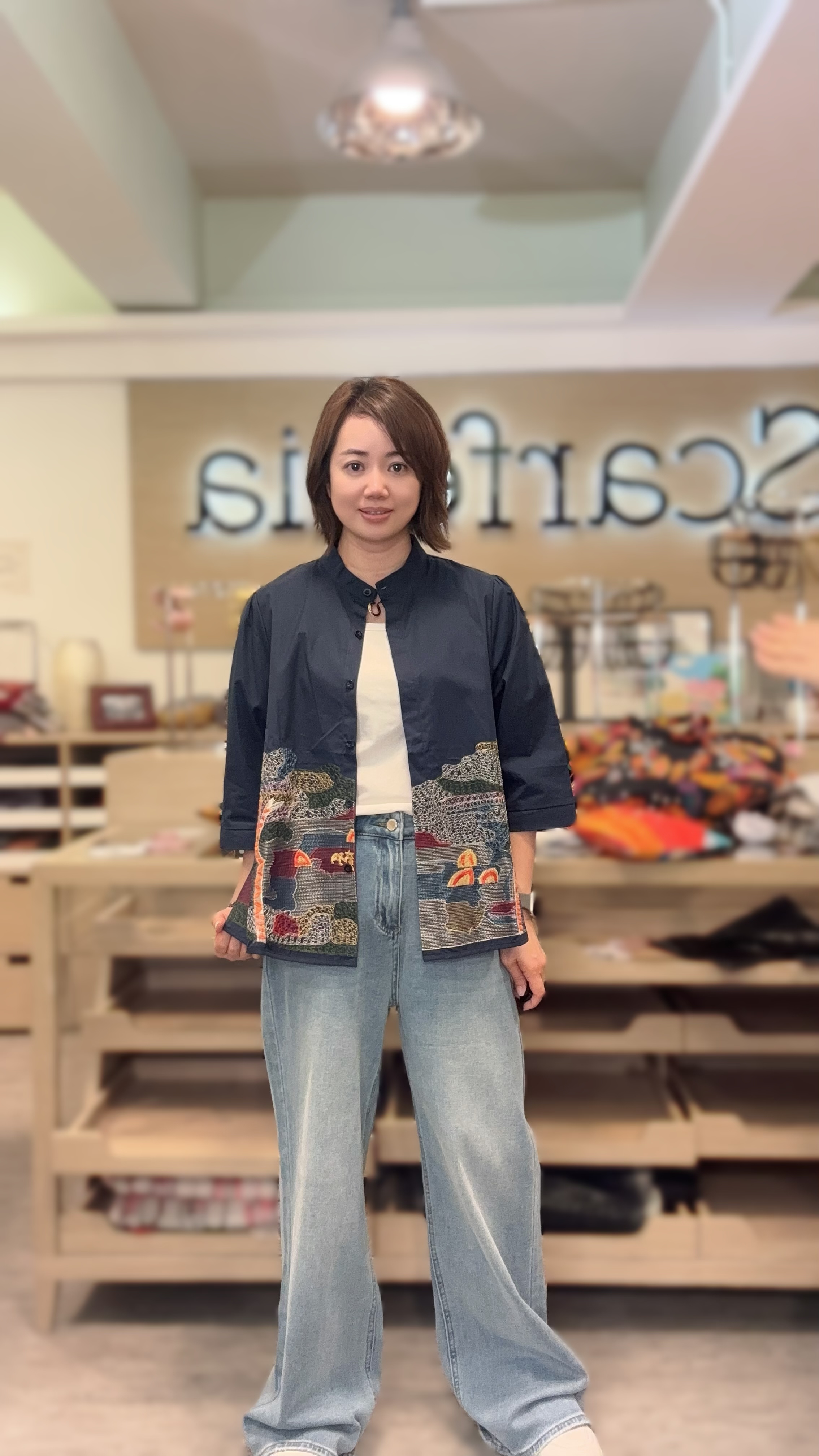 [訂購] A40 手工刺繡衫
