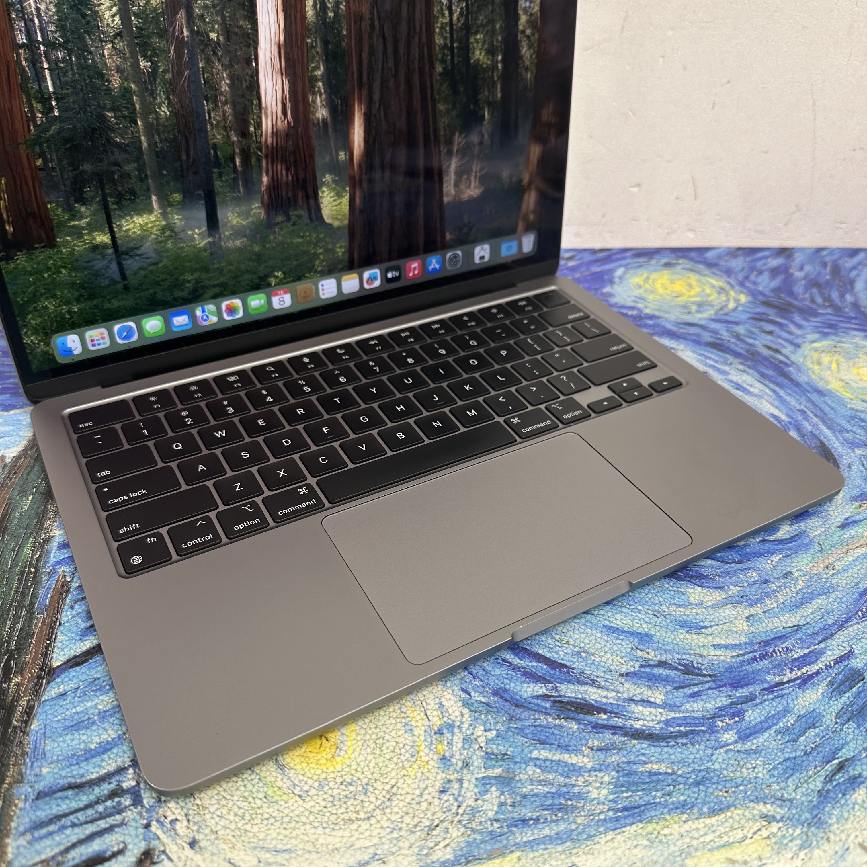 #6011 APPLE  MacBook Air M2 2023 M2 CPU/16GB Ram/256GB SSD/8核心GPU/Liquid Retina Mon/13吋/太空灰色/Gaming Laptop / Notebook / MacBook Pro / Apple