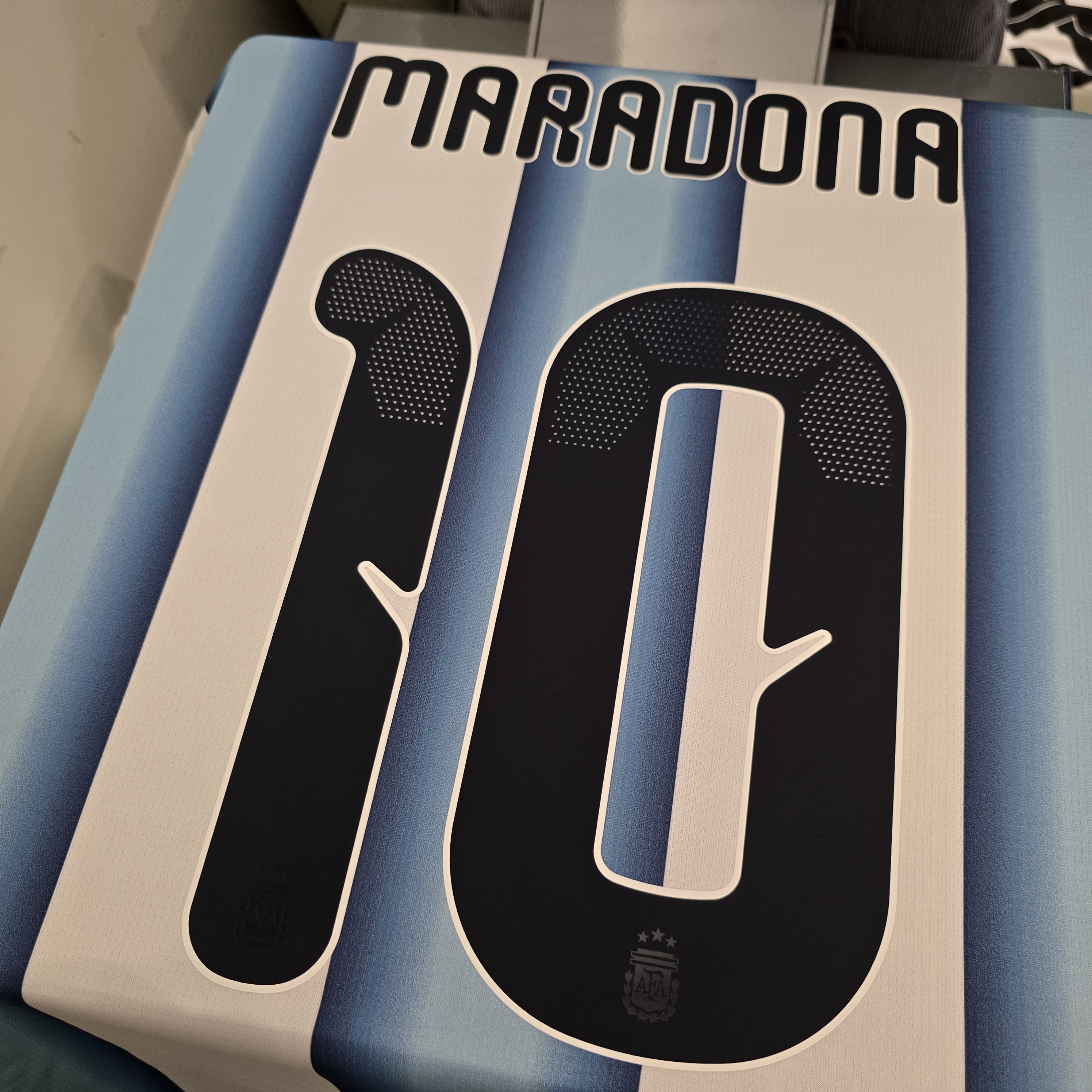 #部分碼現貨 Adidas Argentina 阿根廷 2025-26 主場球迷版球衣 (可加字章) JM8396