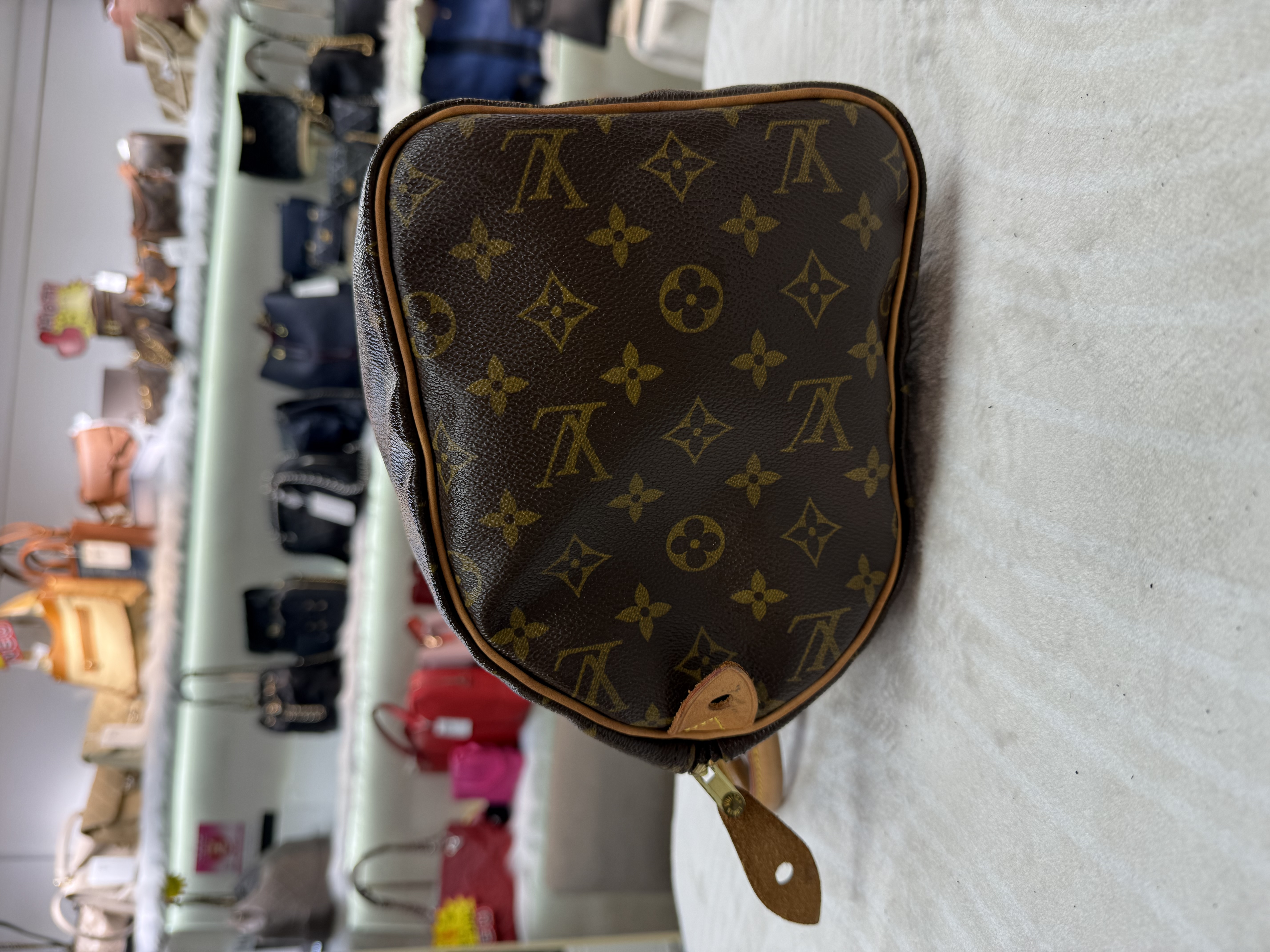 LV/路易威登  經典老花Sp30手提款 上身簡單大方 經典保值 尺寸:30×21×17 淨袋冇配件