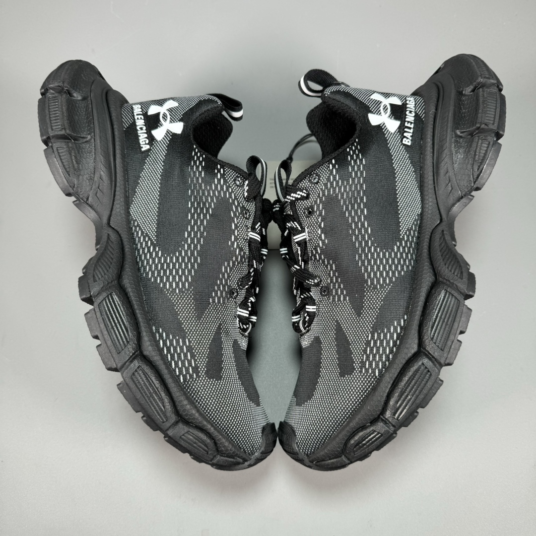 Under Armour x Balenciaga 3XL Knit Sneaker
