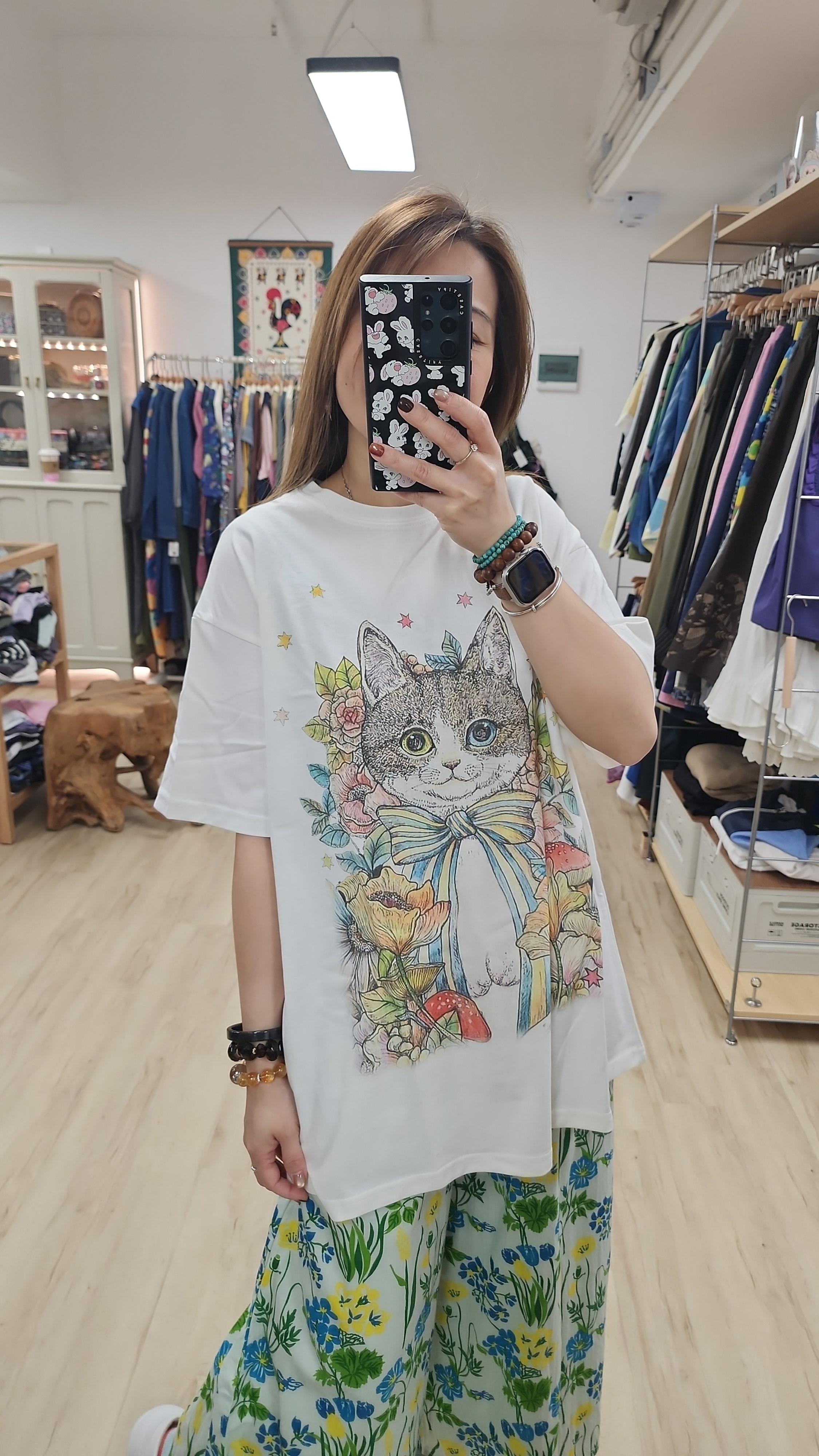 韓國米白拼大貓貓印圖中長Tee