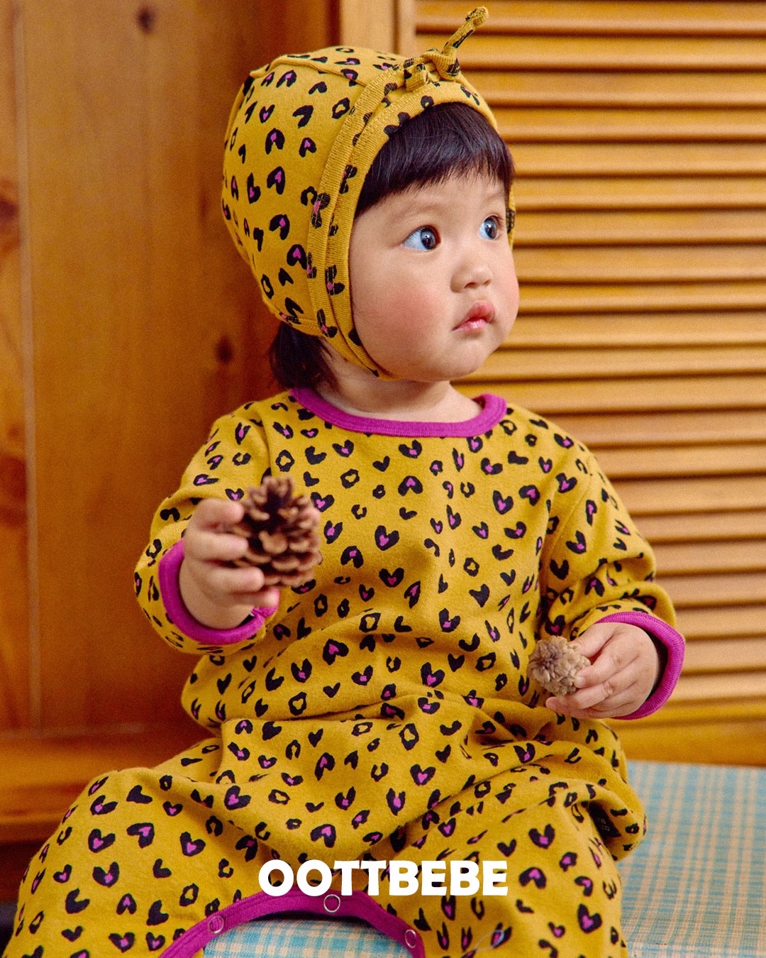 OOTT | Heart Hopi Jeonshin Suit + Bonet SET