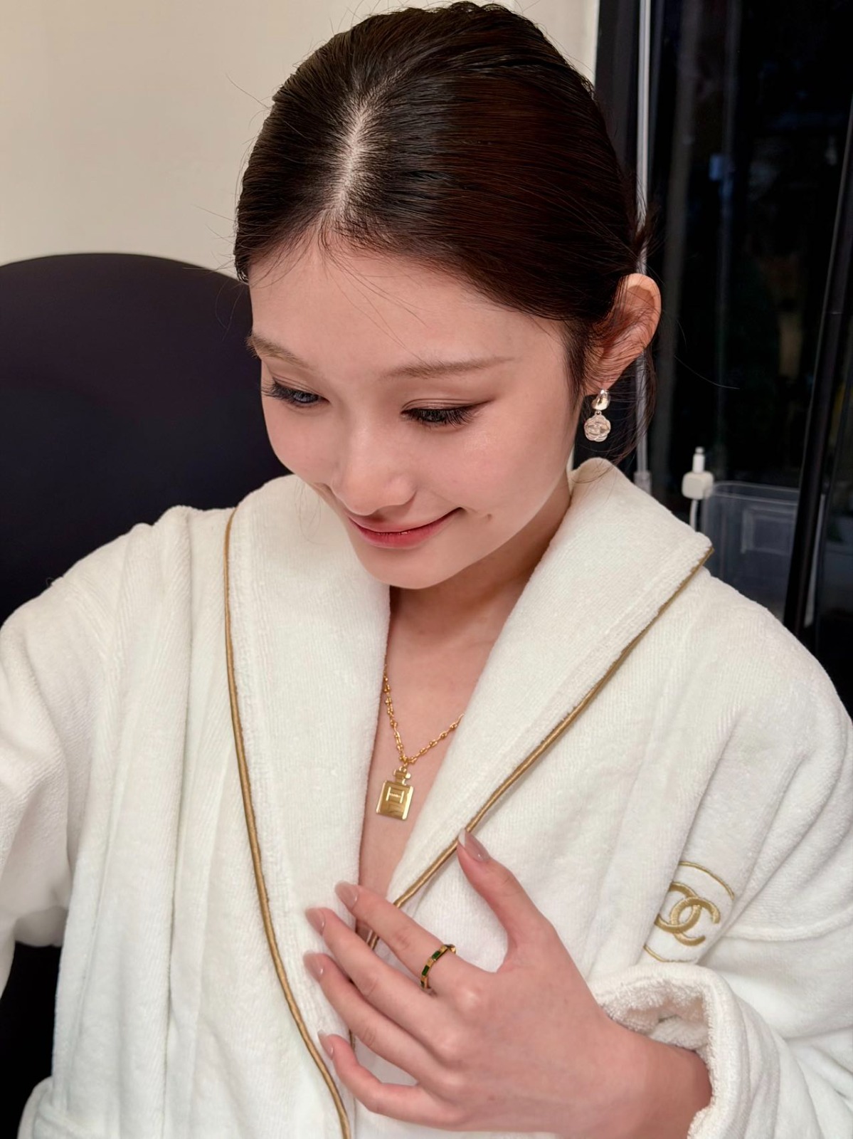 💯Chanel 專櫃贈品山茶花掛飾改裝耳環  100%正品改裝