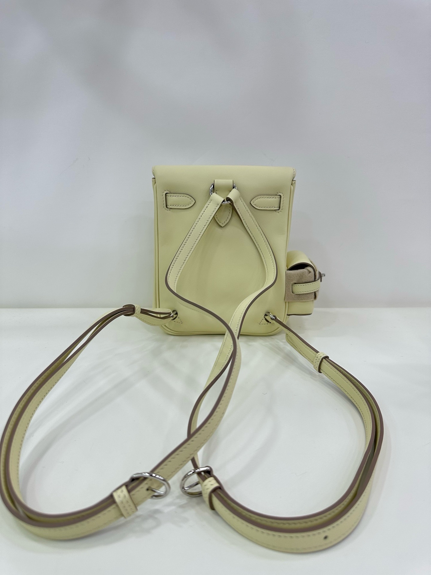 Pre-Owned HERMES Mini Kelly Jump Backpack / Stamp K / Swift皮 米爾頓黃 / Product Code: 26052201