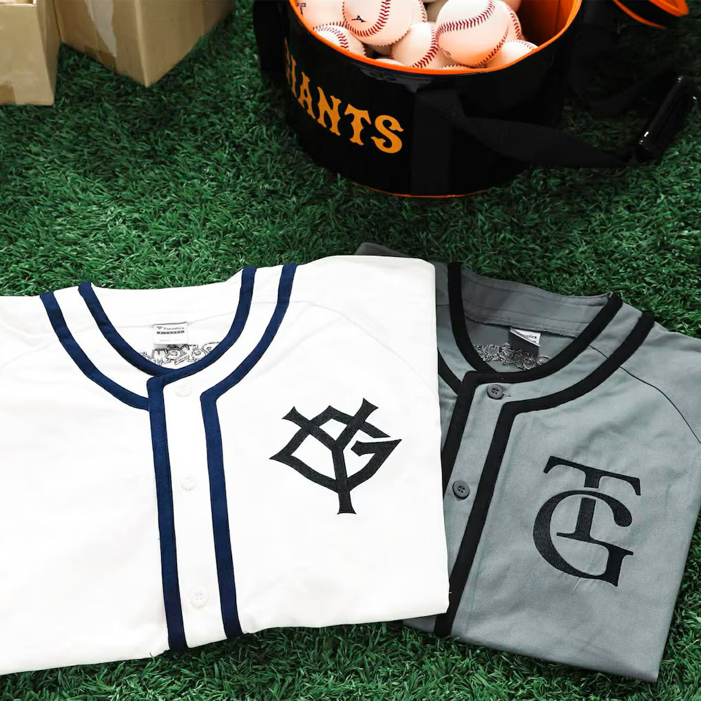 Pokemon x Giants Special Project Baseball Shirt (TG)