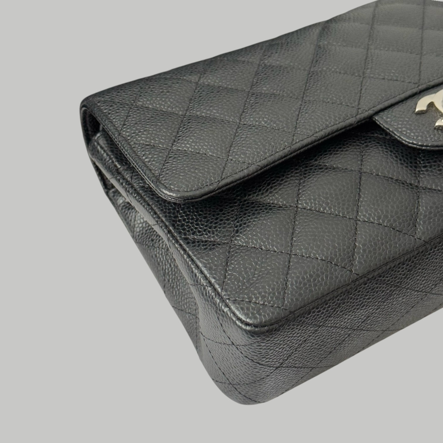 Chanel  Caviar CF25 銀扣