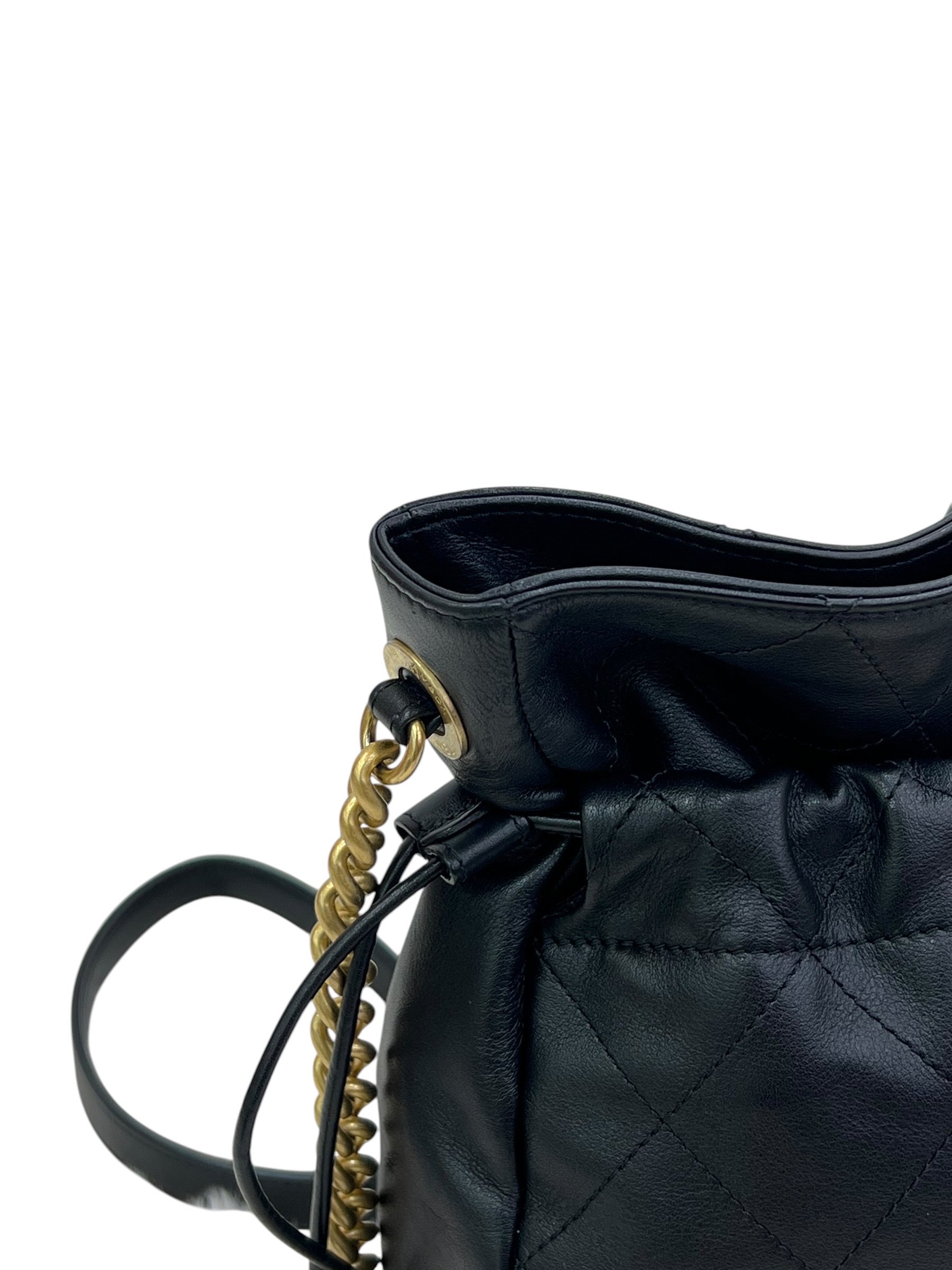 Pre-Owned CHANEL Drawstring Bag / Product Code: 063031