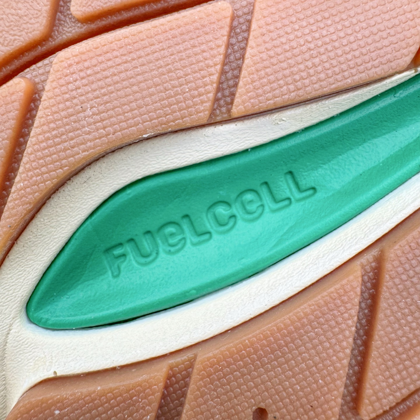 New Balance 991v2 U991UT2