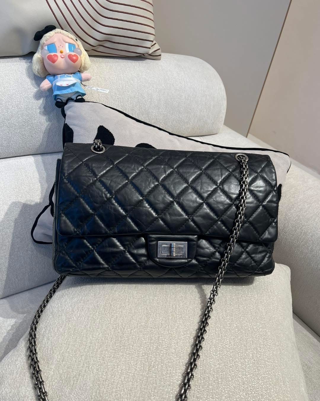 Change 2.55 classic flap large calfskin  100%Authentic,92%New ✅卡✅Dust bag✅box