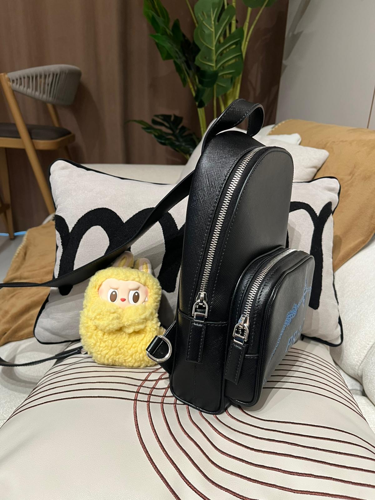 PRADA Black Saffiano Leather One Shoulder Crossbody Backpack Bag 2VZ031 sling bag 100%Authentic ,98%new ✅ certificate ✅card tap booklet ✅dust bag