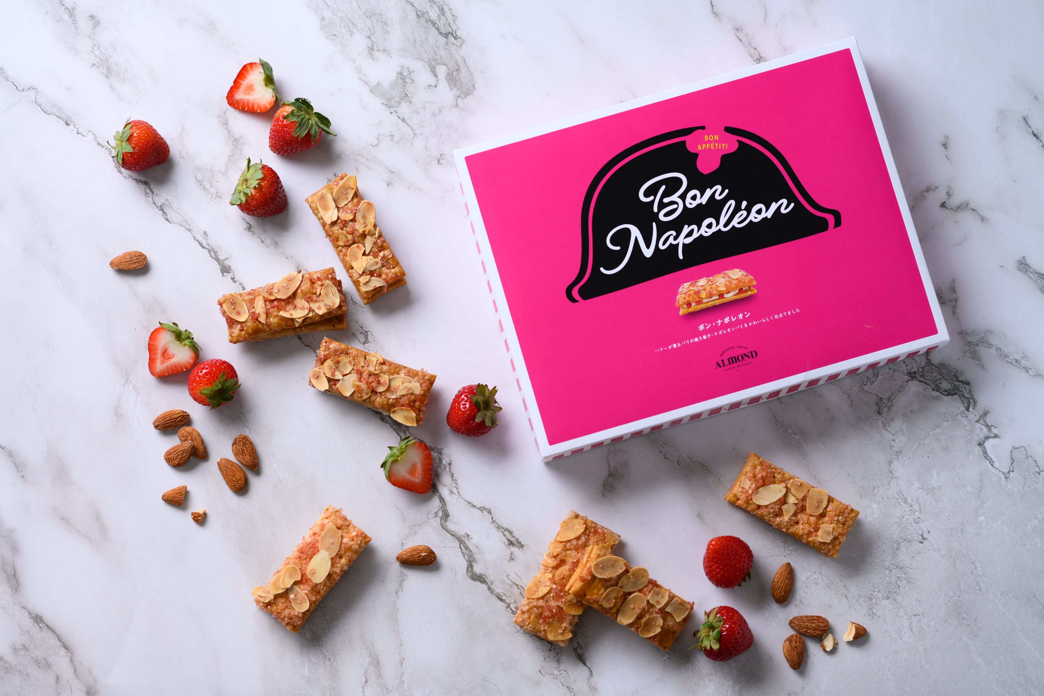 四月連線貨品 -  日本Almond Tokyo 草莓拿破崙夾心派