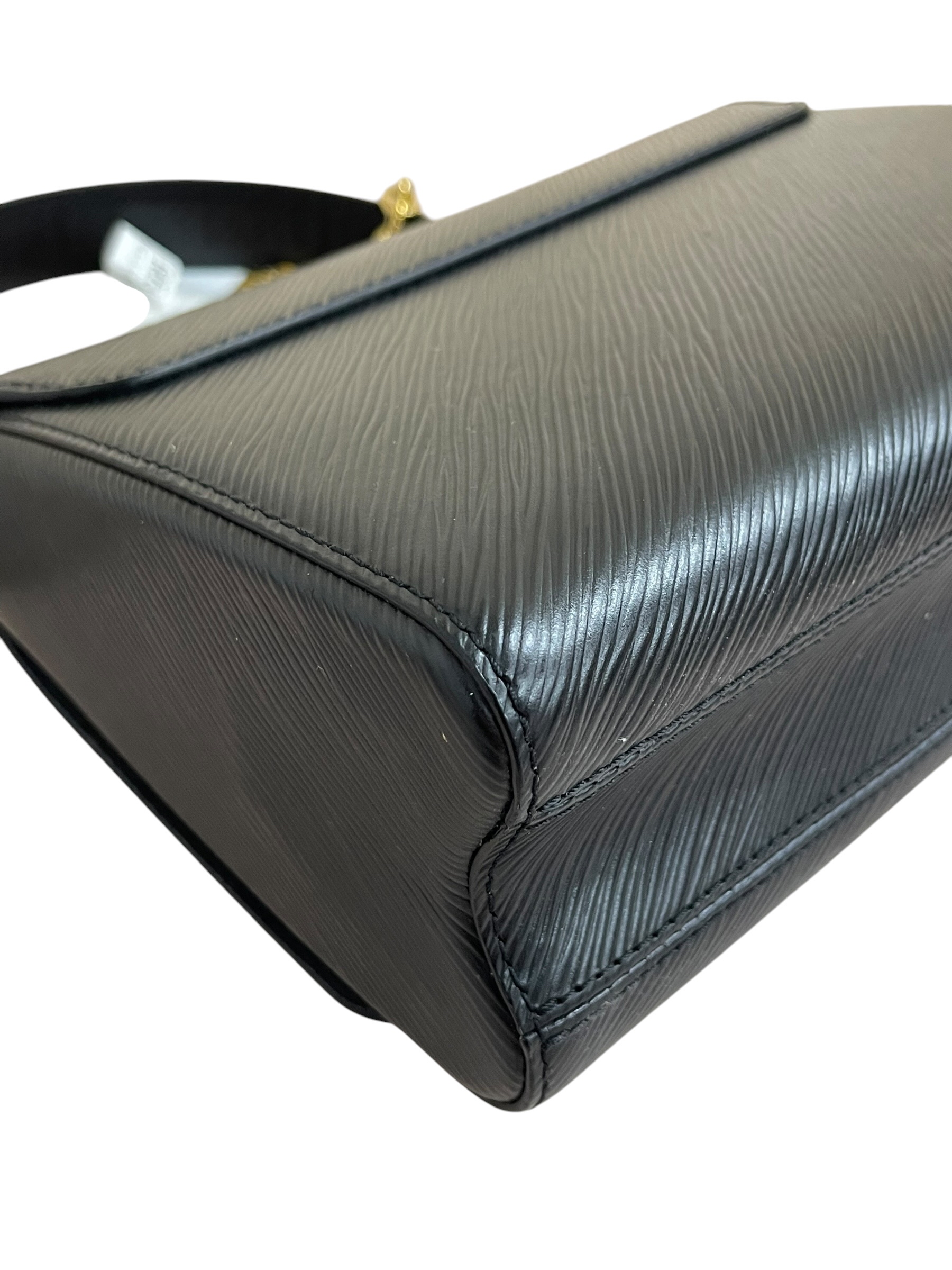 Pre-owned Louis Vuitton Twist MM / Product Code: 063001
