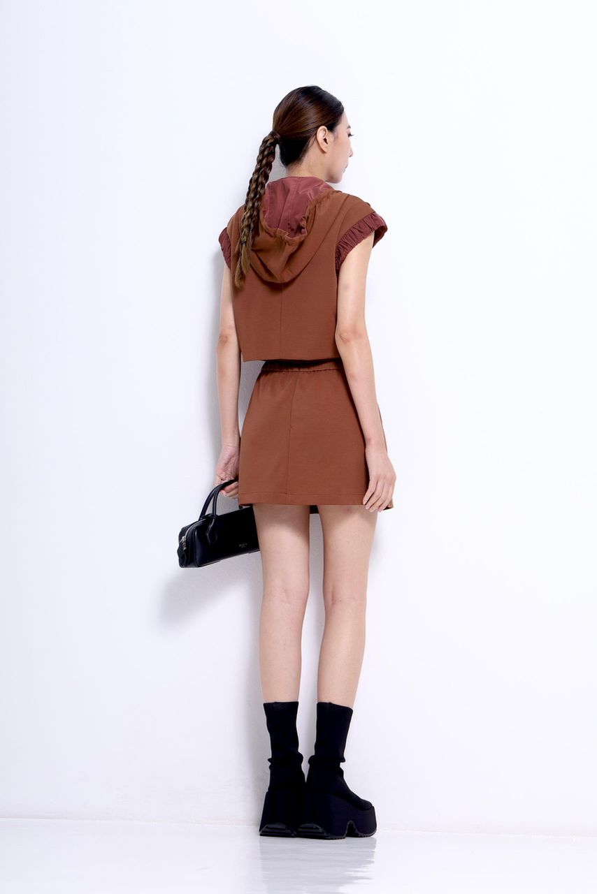 后面塑胶头套装裤裙 1403