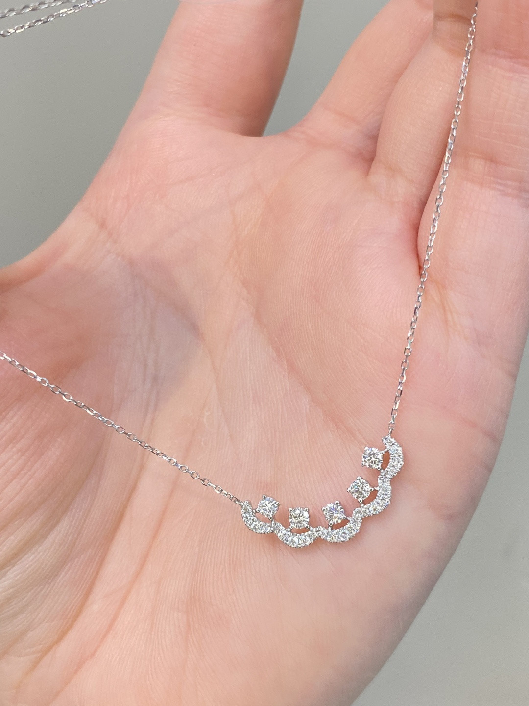 18K Diamond Necklace 