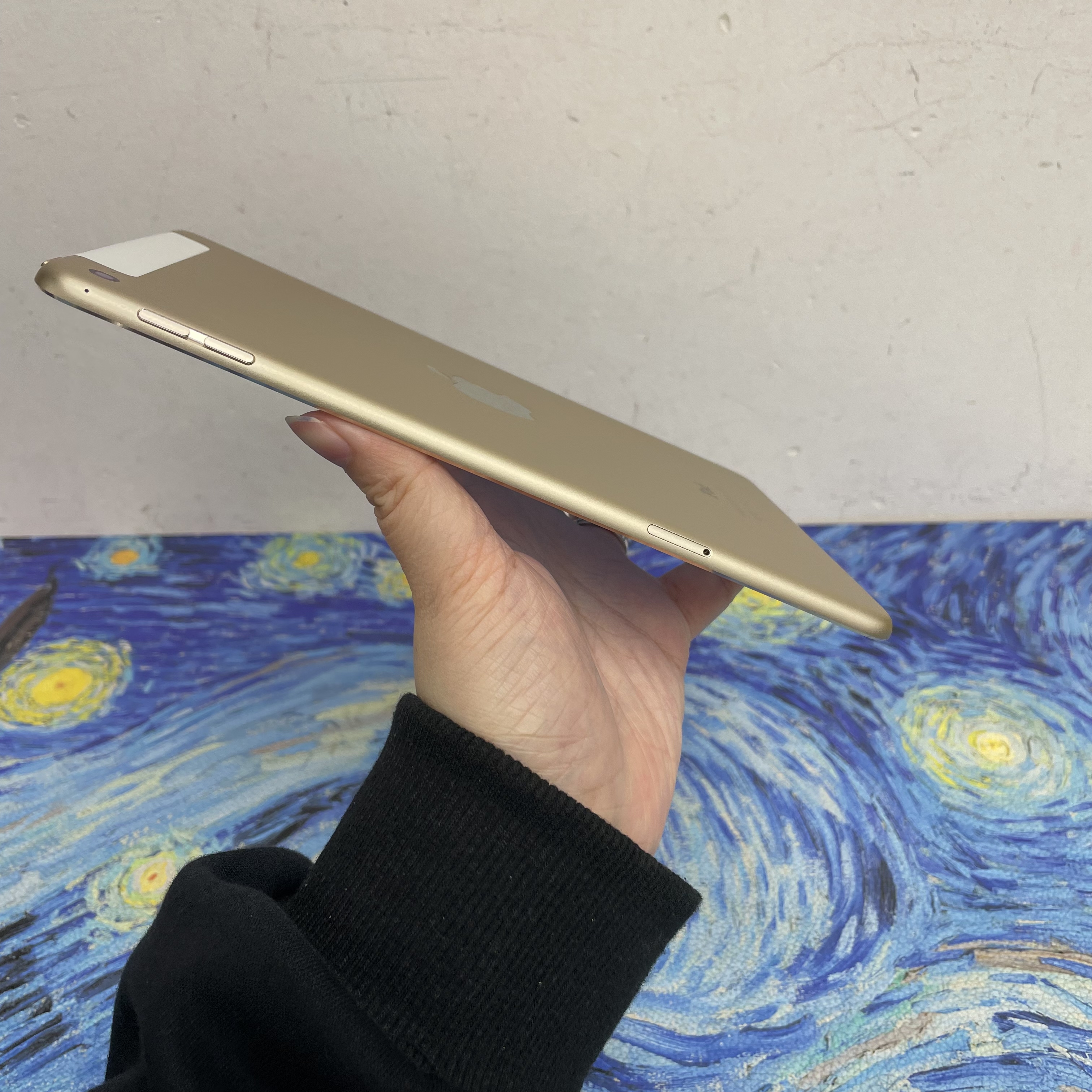 *483784 iPad mini 4 靚機 128GB 插卡版 金色 gold