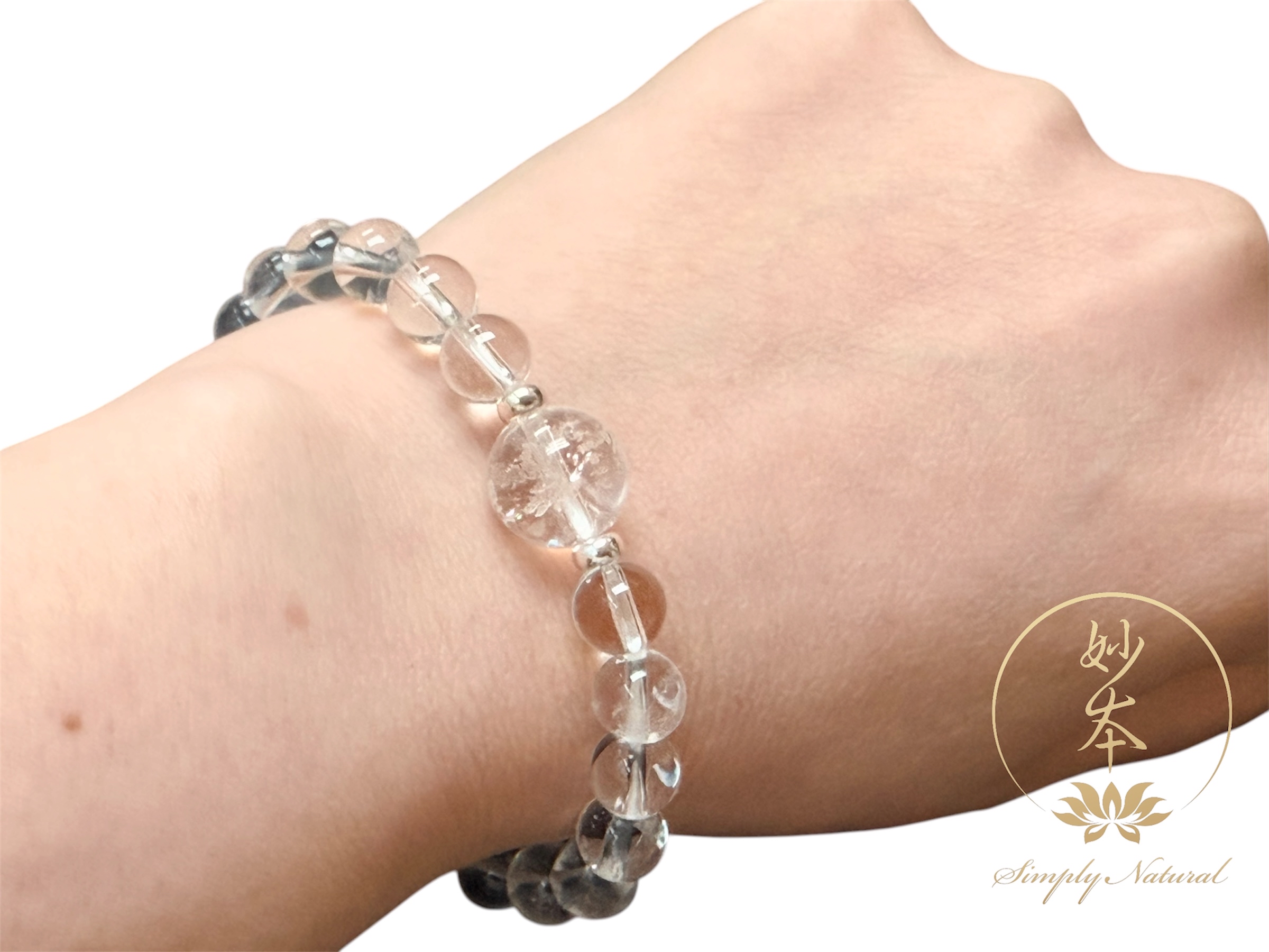 7mm 白水晶手串 配：千手觀音心咒（閉關壇城加持，誦大量六字大明咒及大悲咒）