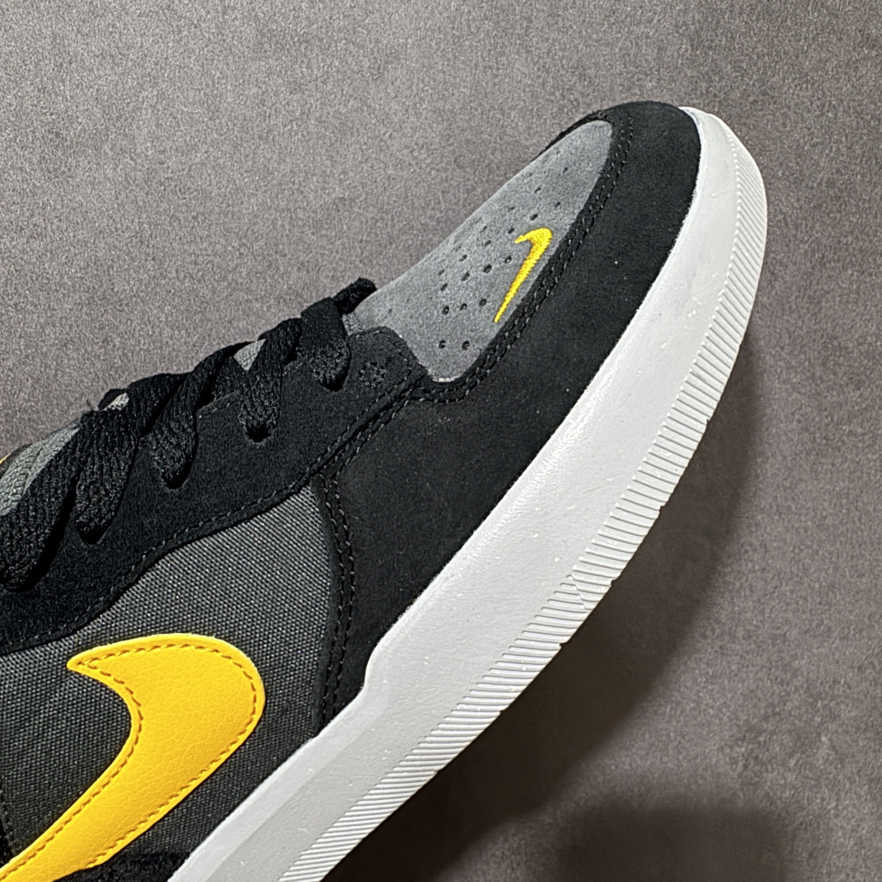 Nike SB Force 58 DV5477-009