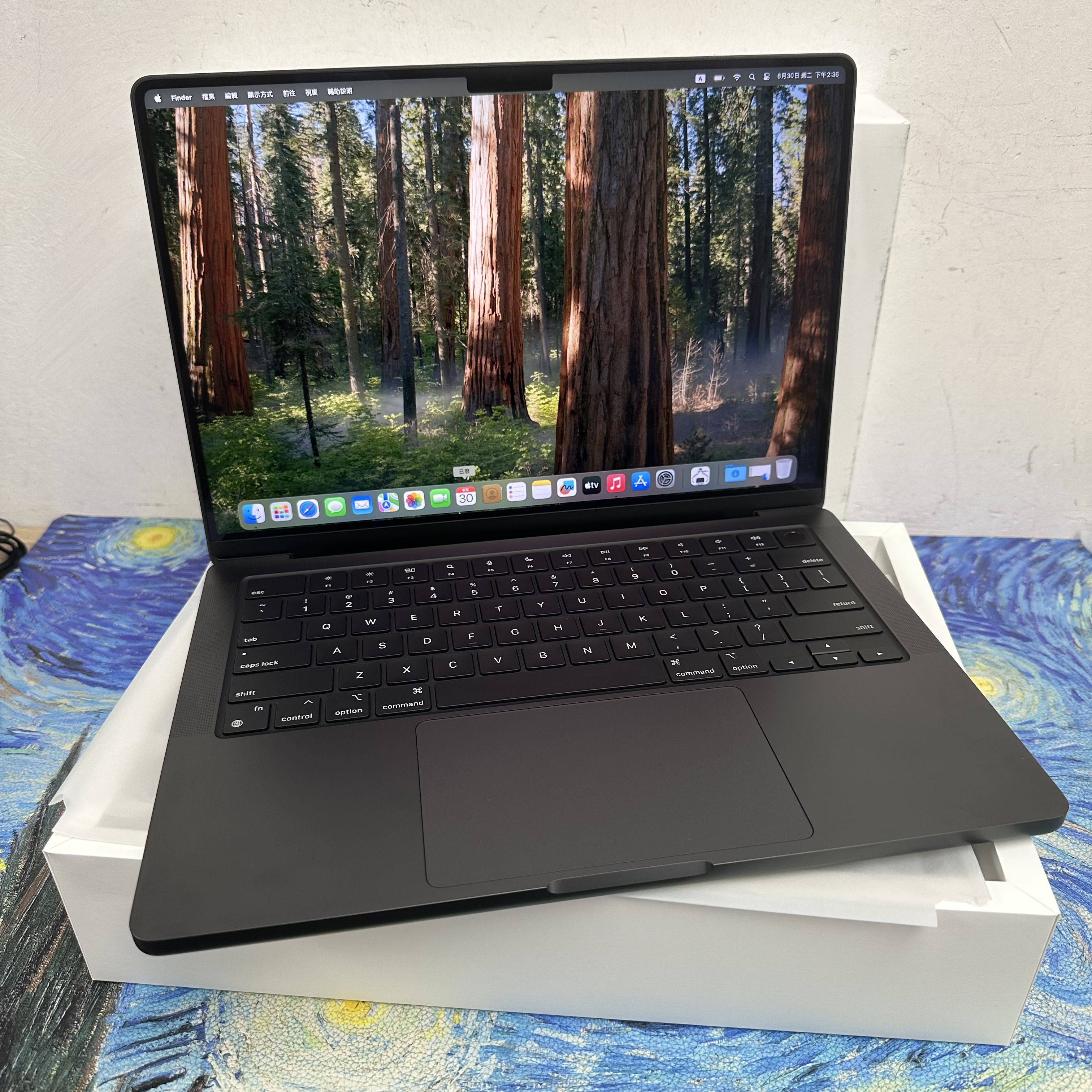 #5986 全新質素 Apple MacBookPro M4 2024 M4 CPU/16GB Ram/512GB SSD/10核心GPU/Liquid Retina XDR Mon/14吋/黑色 / IOS / Movie / Netflix / YouTube / Work / office/ Ai / 