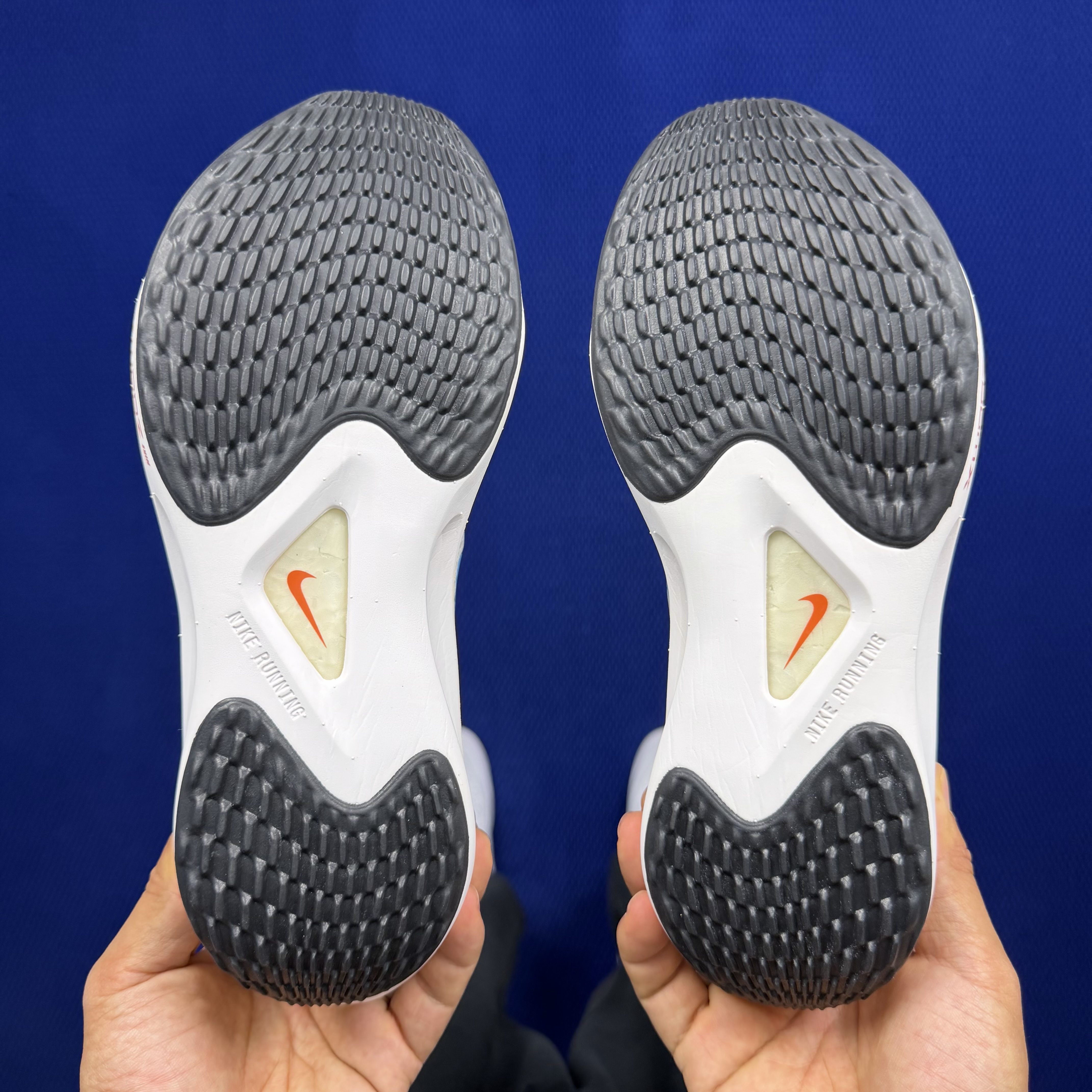 Nike Zoom Fly 5 DM8974-002