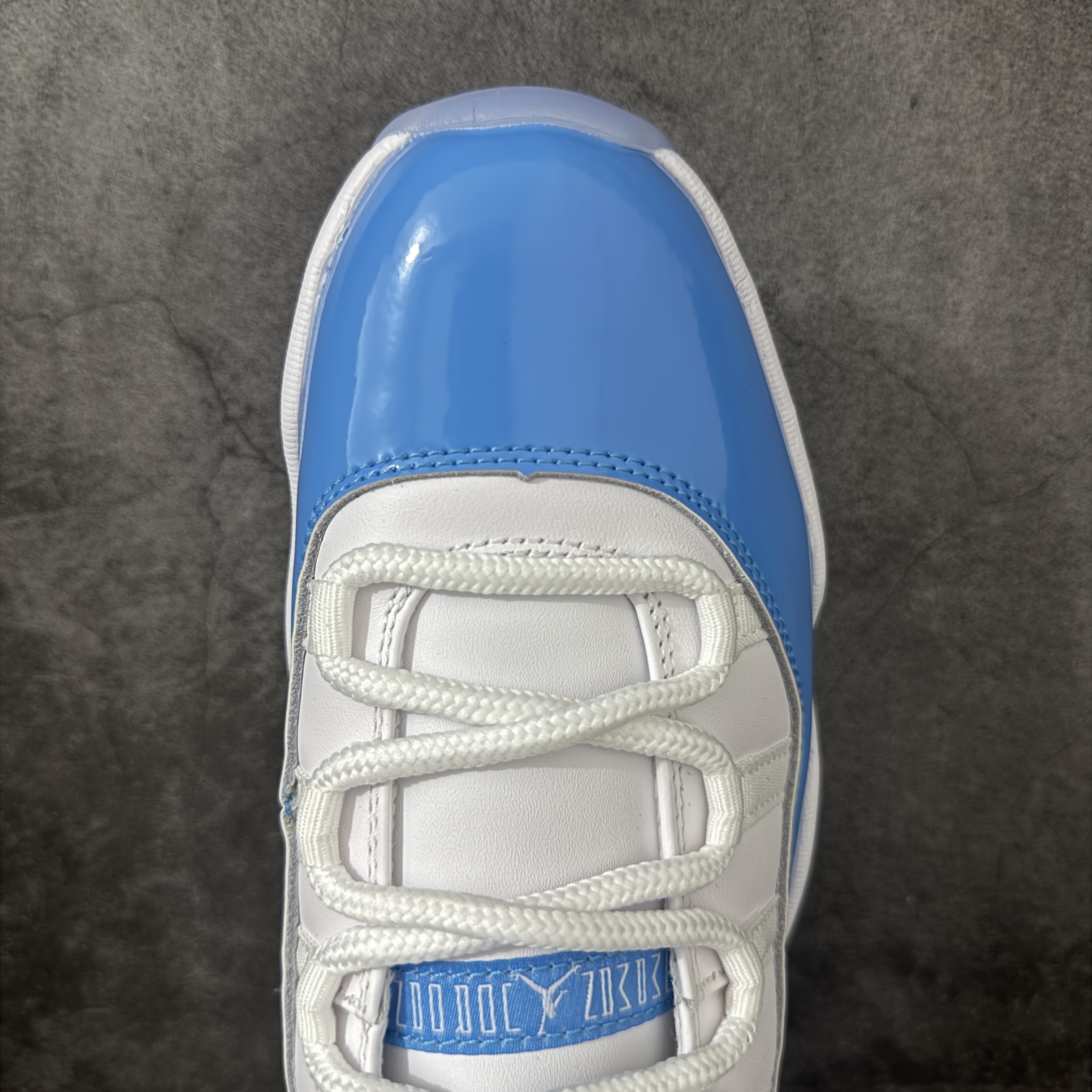 Air Jordan 11 Retro Low FV5104-100