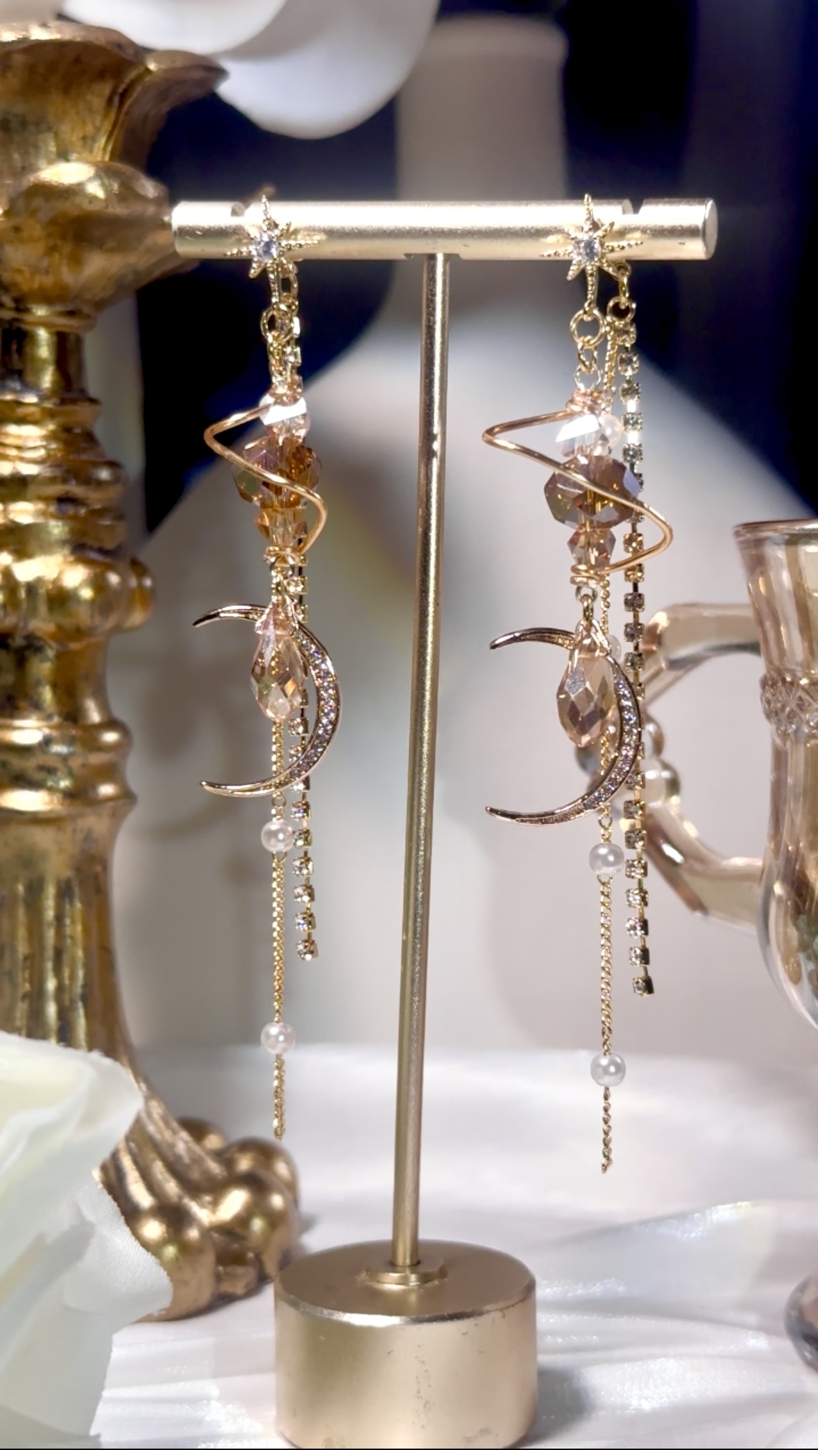 手製扭結星球耳環💫